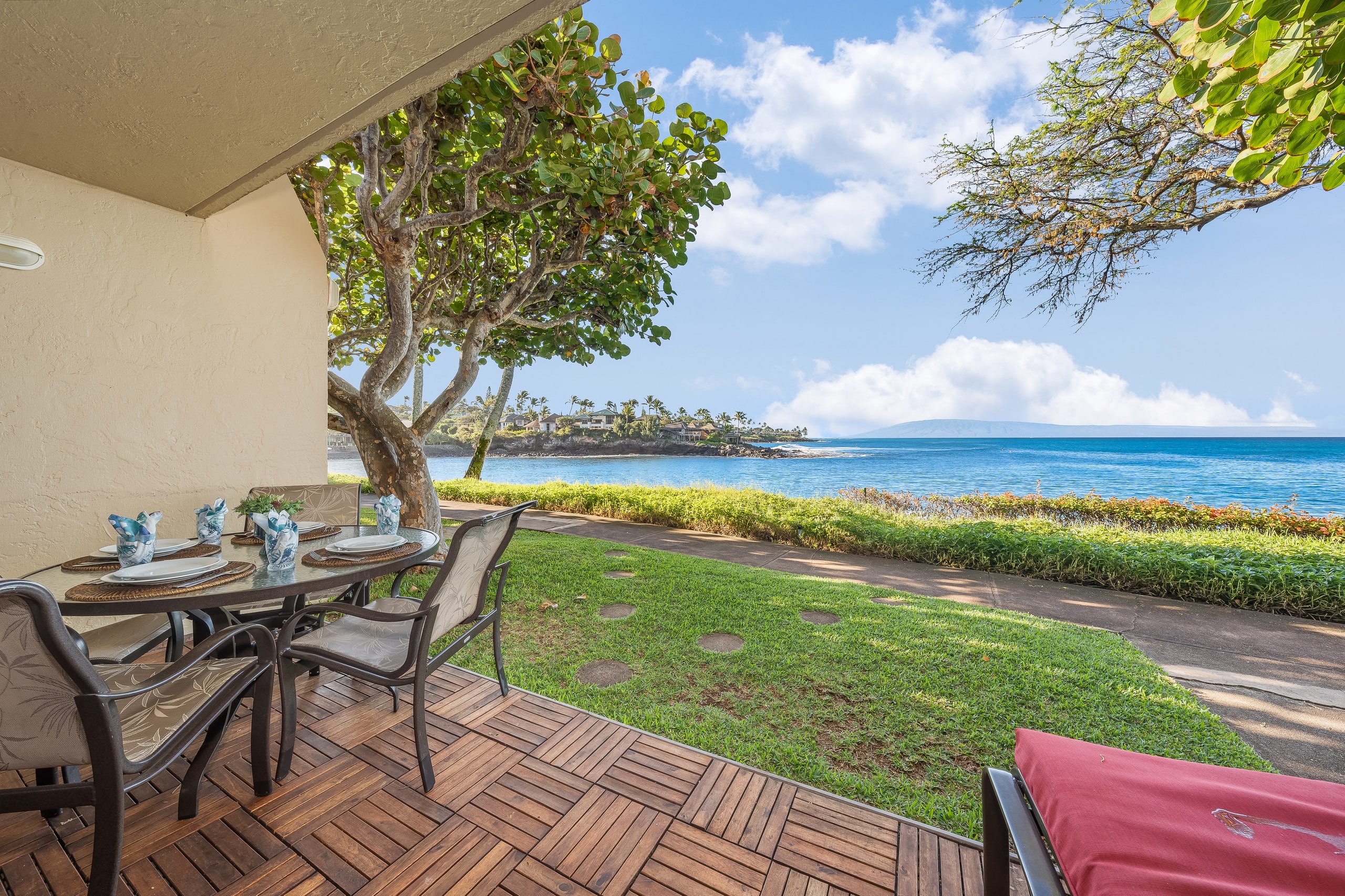 Condo in Lahaina · ★4.67 · 1 bedroom · 2 beds · 1 bath - Image 37