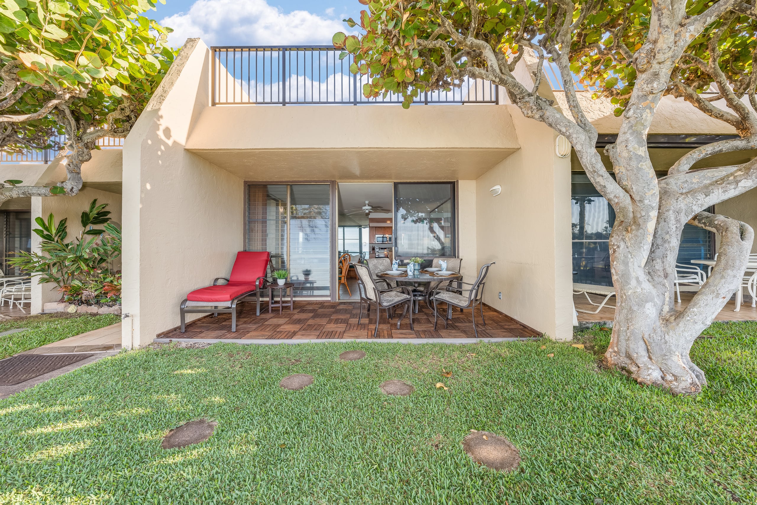 Condo in Lahaina · ★4.67 · 1 bedroom · 2 beds · 1 bath - Image 40