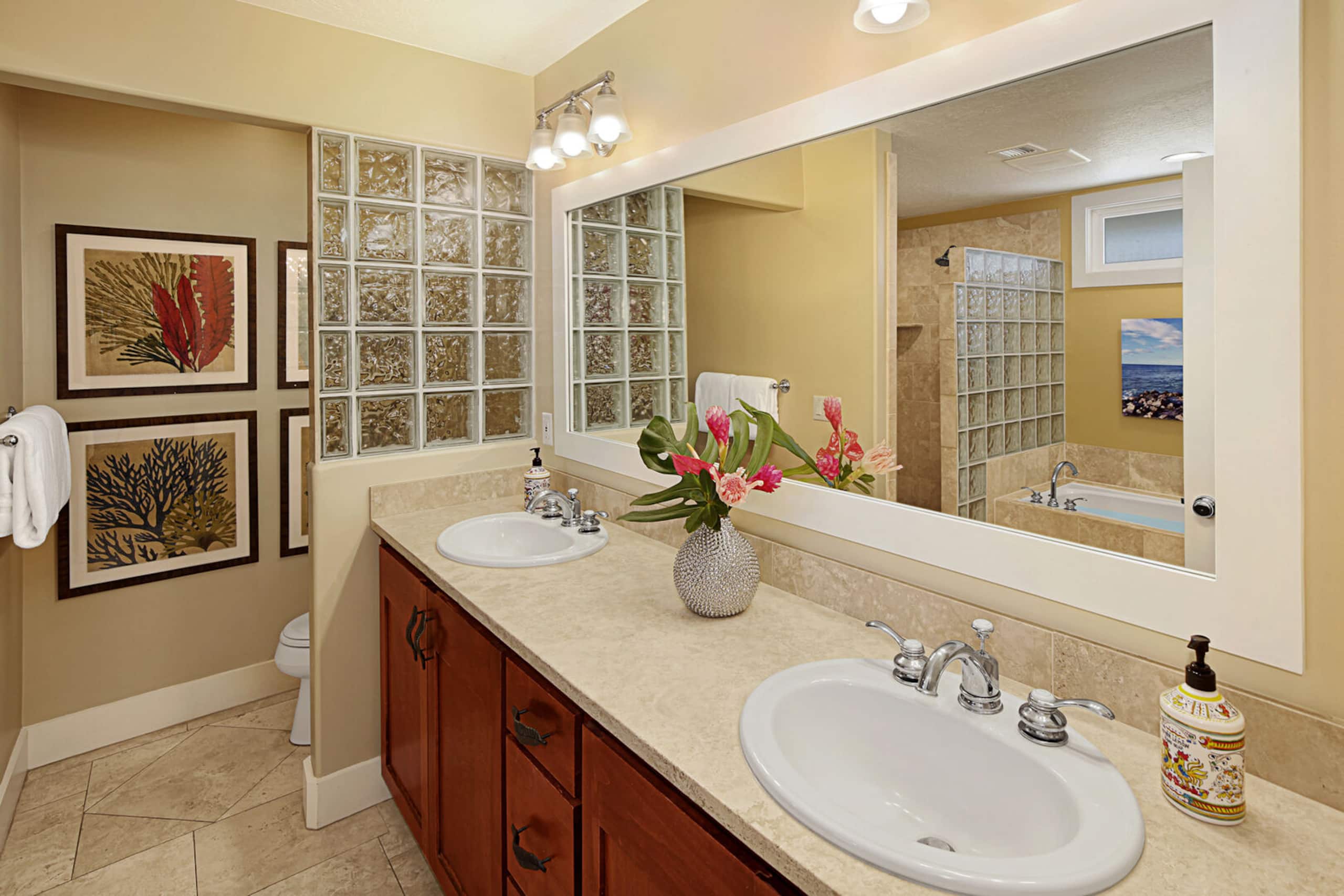 Condo in Koloa · ★4.88 · 3 bedrooms · 5 beds · 3 baths - Image 8