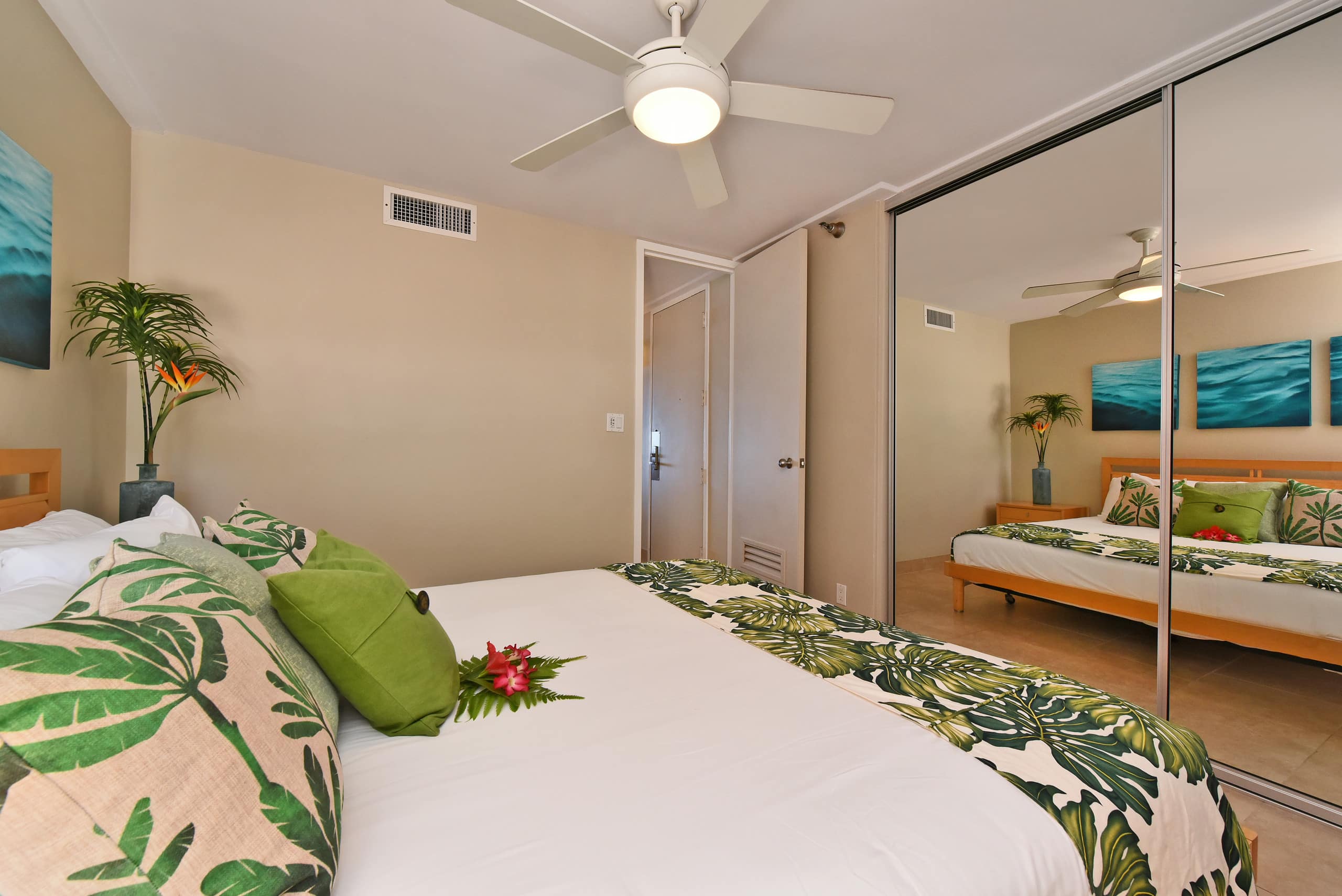 Condo in Lahaina · ★4.83 · 1 bedroom · 2 beds · 1 bath - Image 18