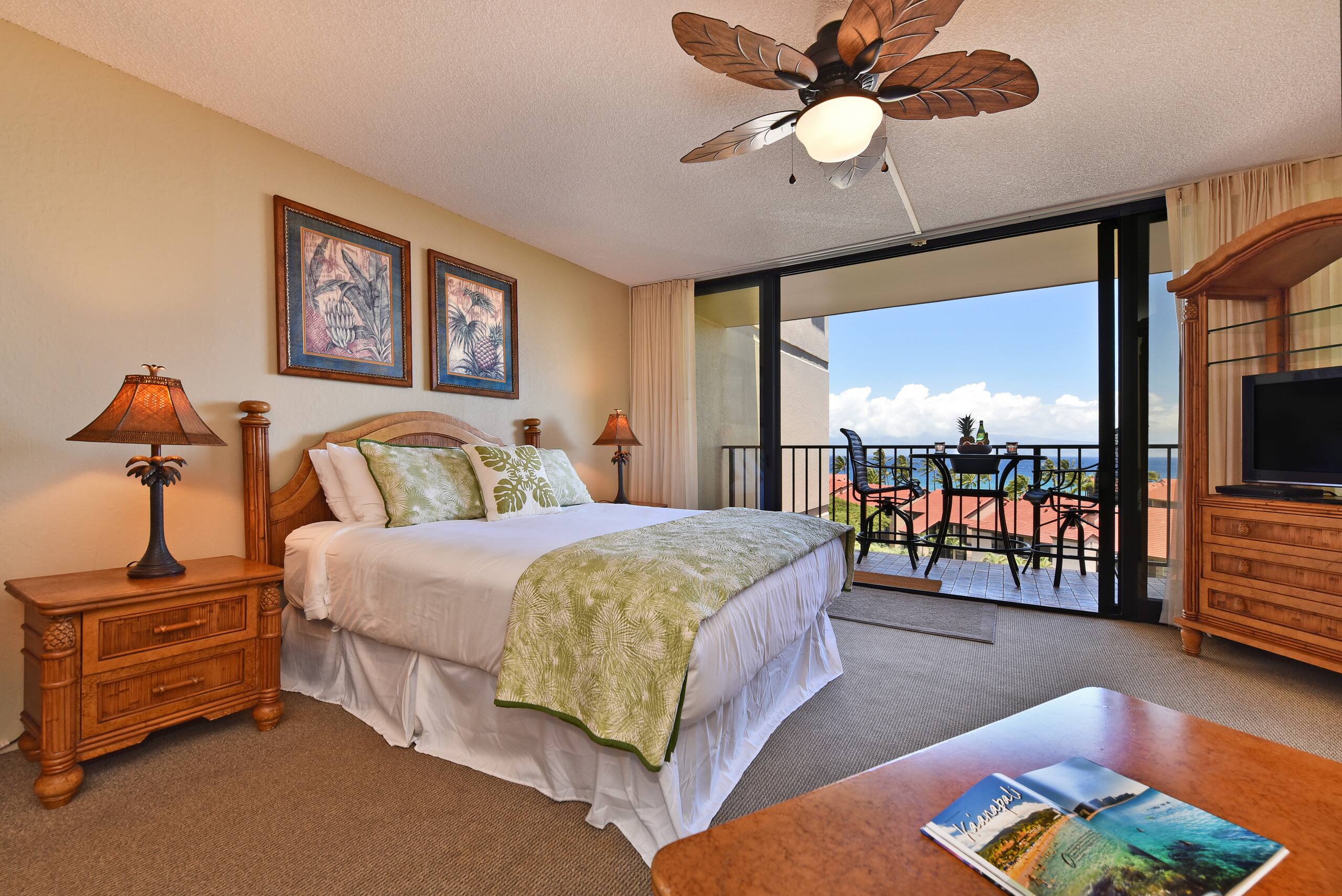 Condo in Lahaina · ★4.55 · 1 bedroom · 2 beds · 1 bath - Image 12