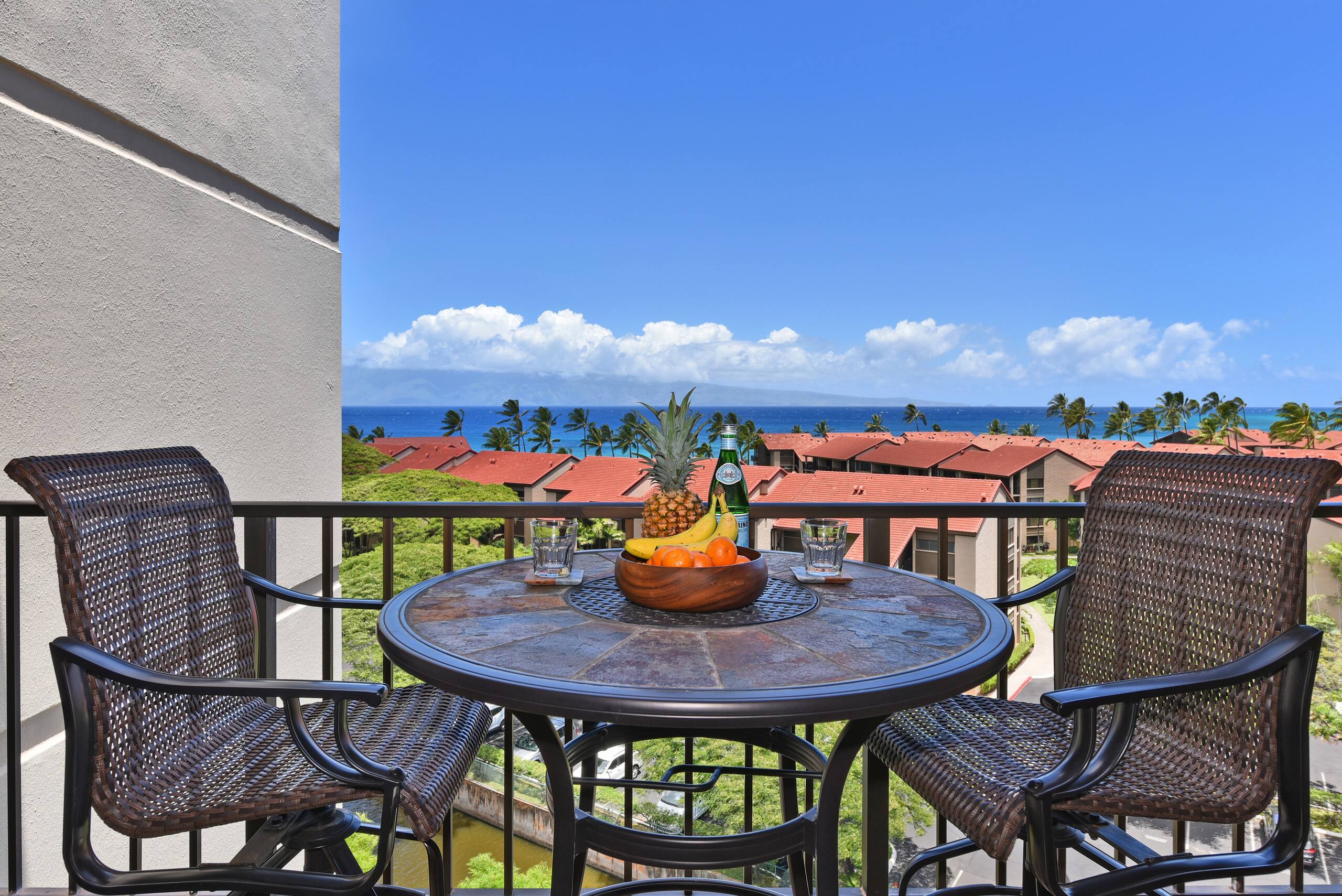 Condo in Lahaina · ★4.55 · 1 bedroom · 2 beds · 1 bath - Image 1