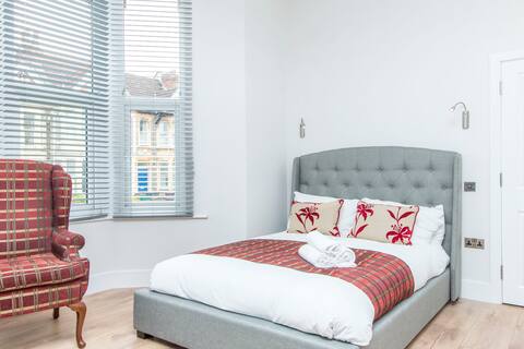 Top Airbnb: Coldharbour Suites - No 3 Studio- Hopewell in Westbury On Trym And Henleaze