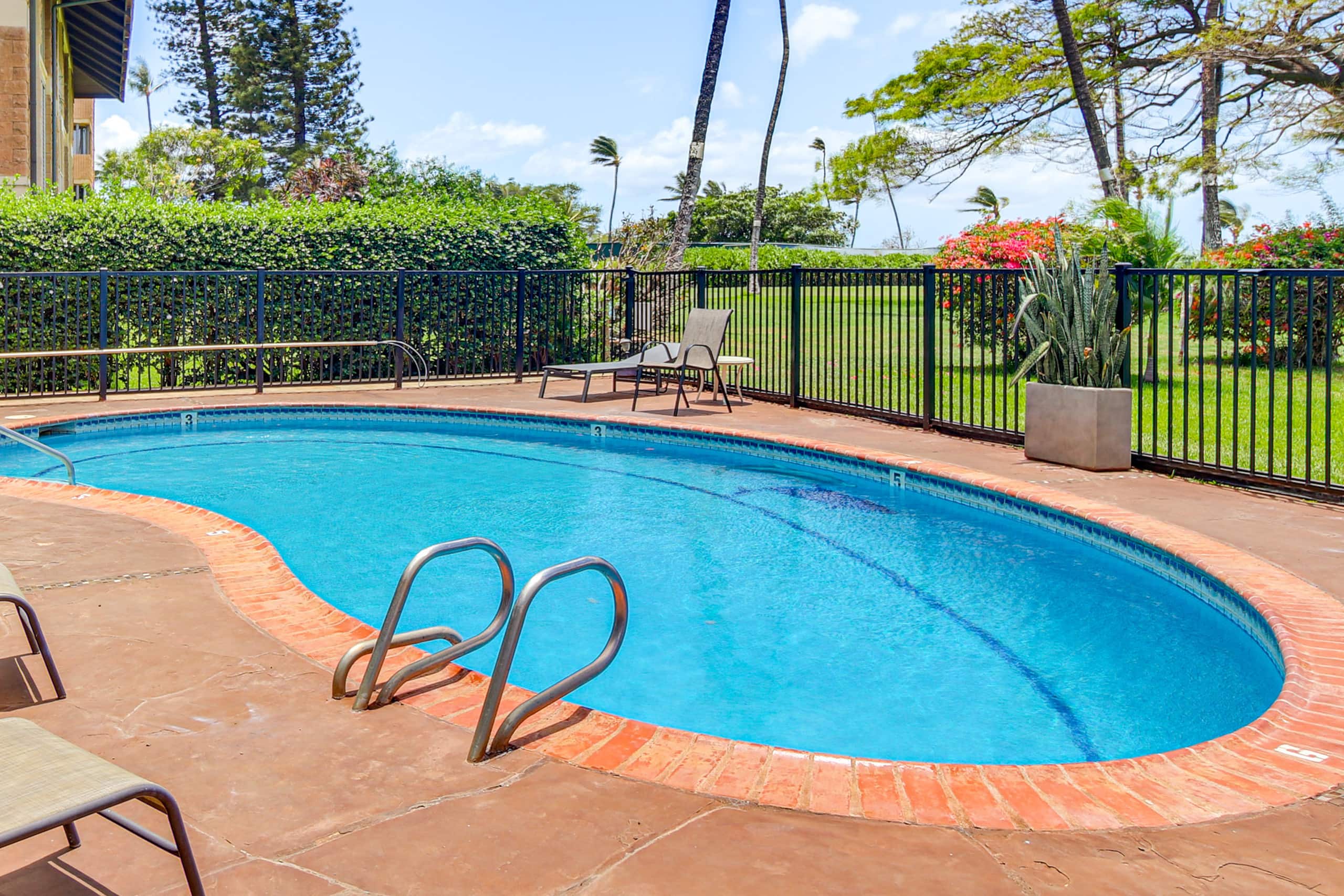 Condo in Kihei · ★4.64 · 1 bedroom · 2 beds · 1 private bath - Image 24