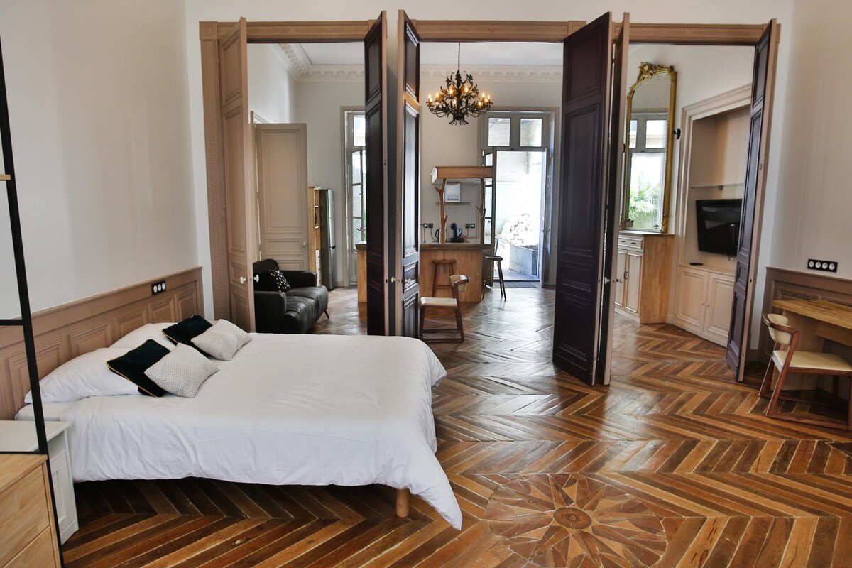 חדר שינה זוגי רחב