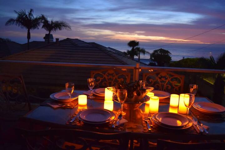 A Great Beach House in Santa Cruz! New Spa! gallery image 2