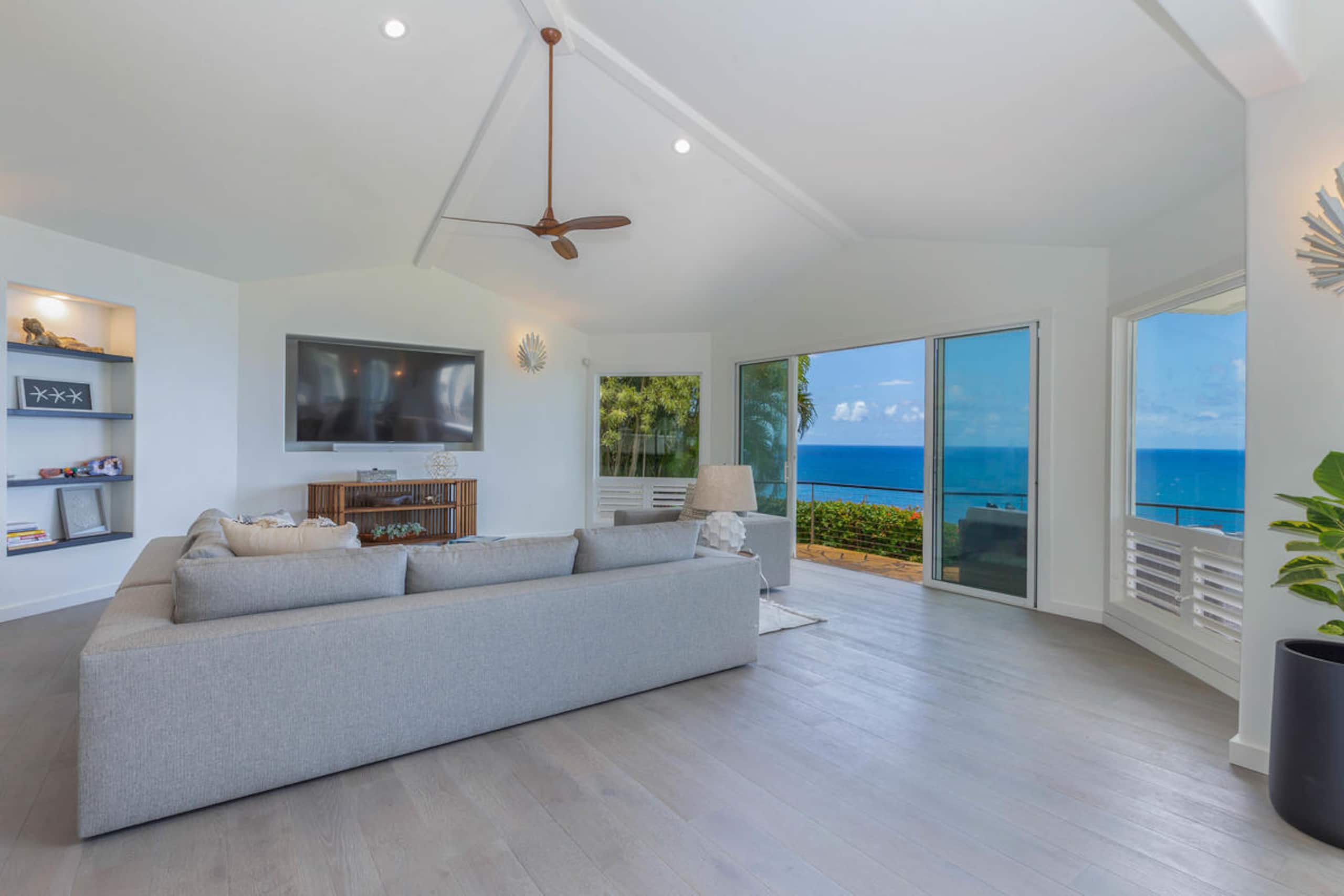 Home in Princeville · ★4.92 · 4 bedrooms · 4 beds · 4.5 baths - Image 9