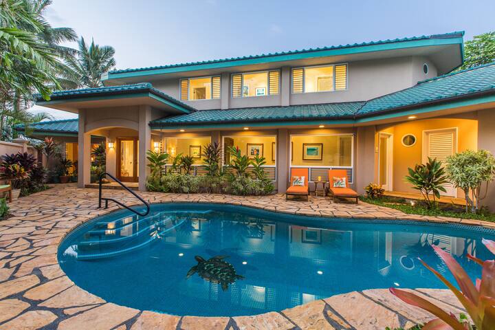 Honu Awa: Oceanfront Home w/Pool, A/C, Cliff Views gallery image 5