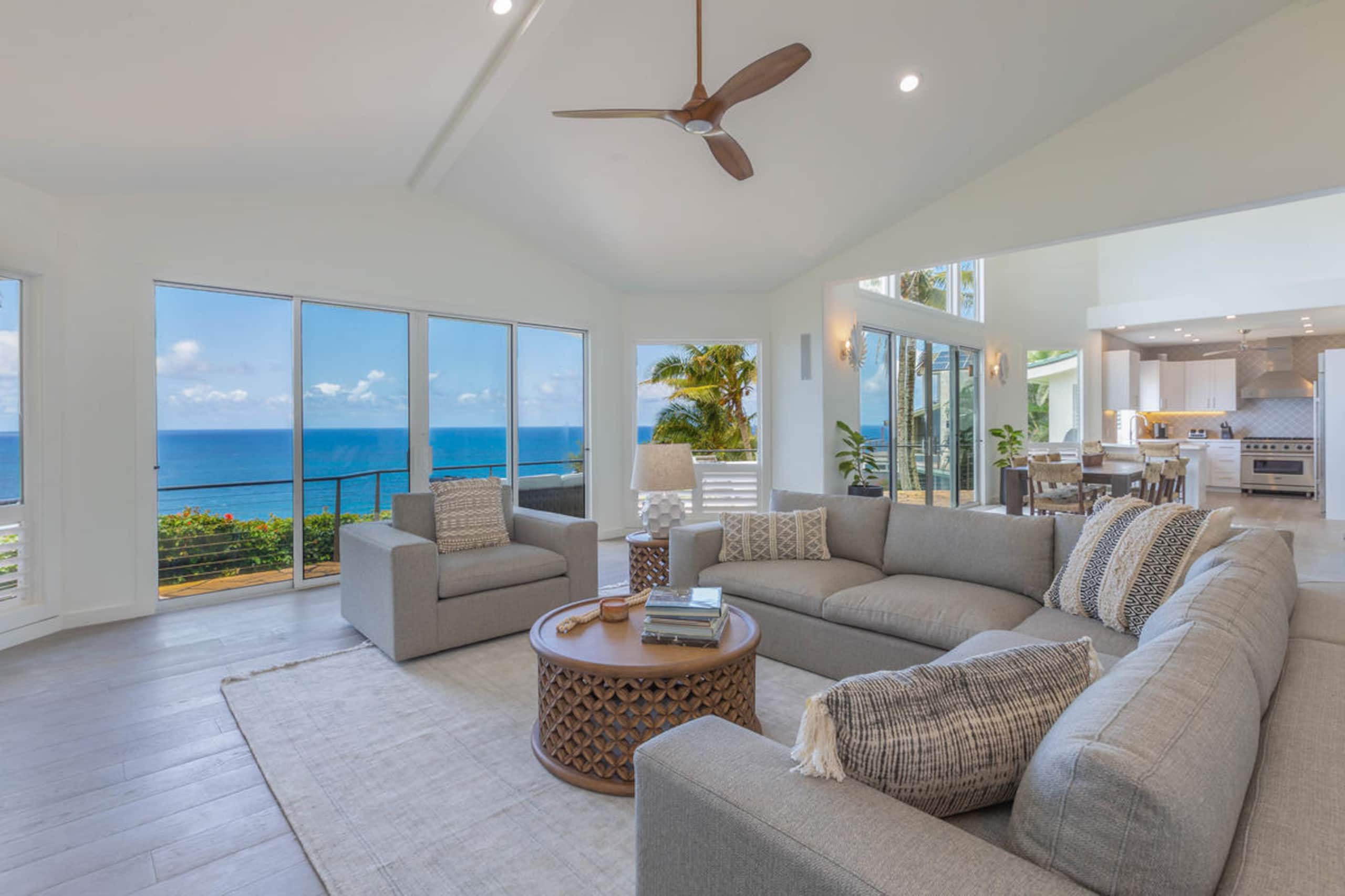 Home in Princeville · ★4.92 · 4 bedrooms · 4 beds · 4.5 baths - Image 7