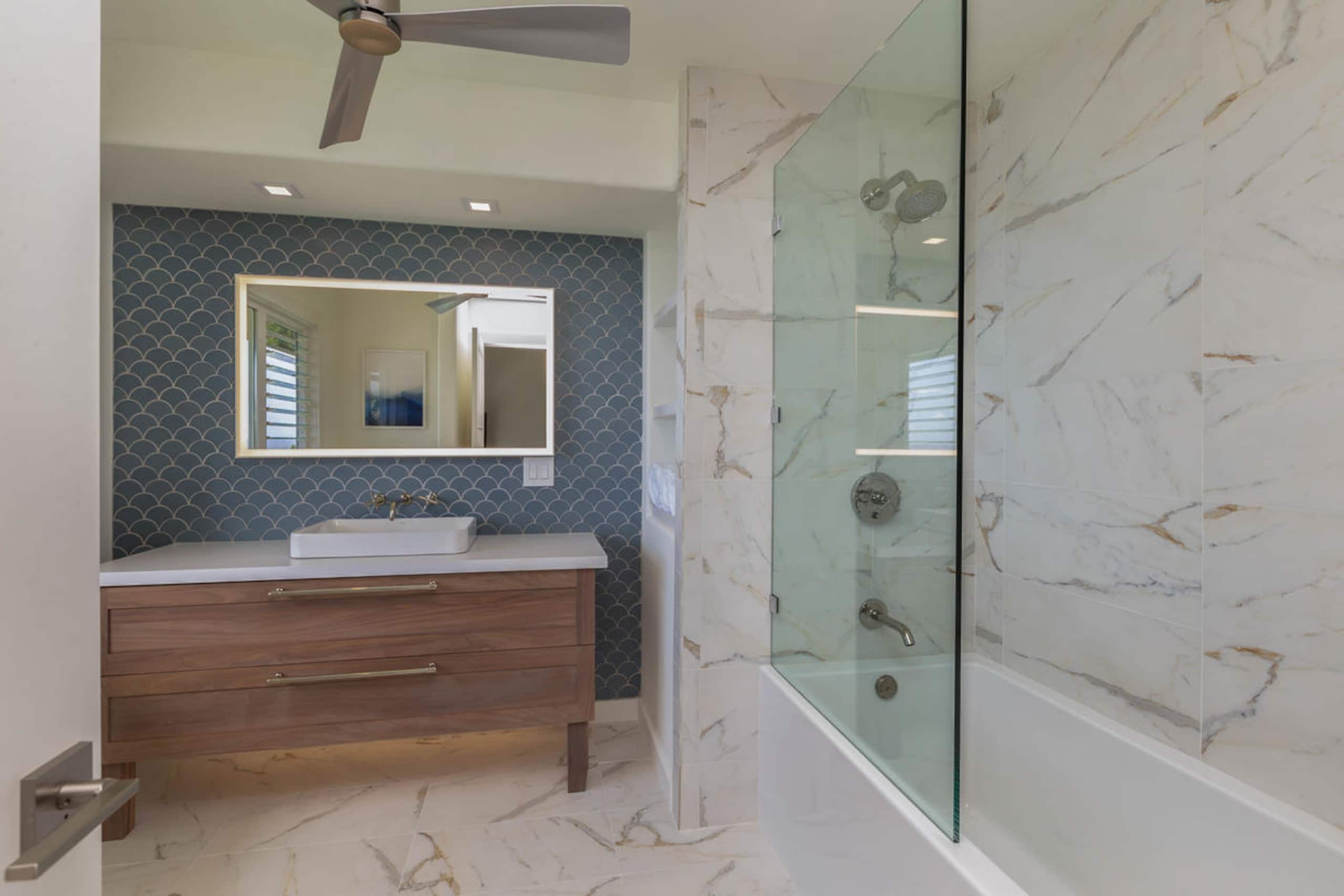 Home in Princeville · ★4.92 · 4 bedrooms · 4 beds · 4.5 baths - Image 34