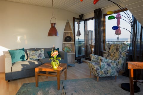 Apartment-Deluxe-Private Bathroom-Balcony