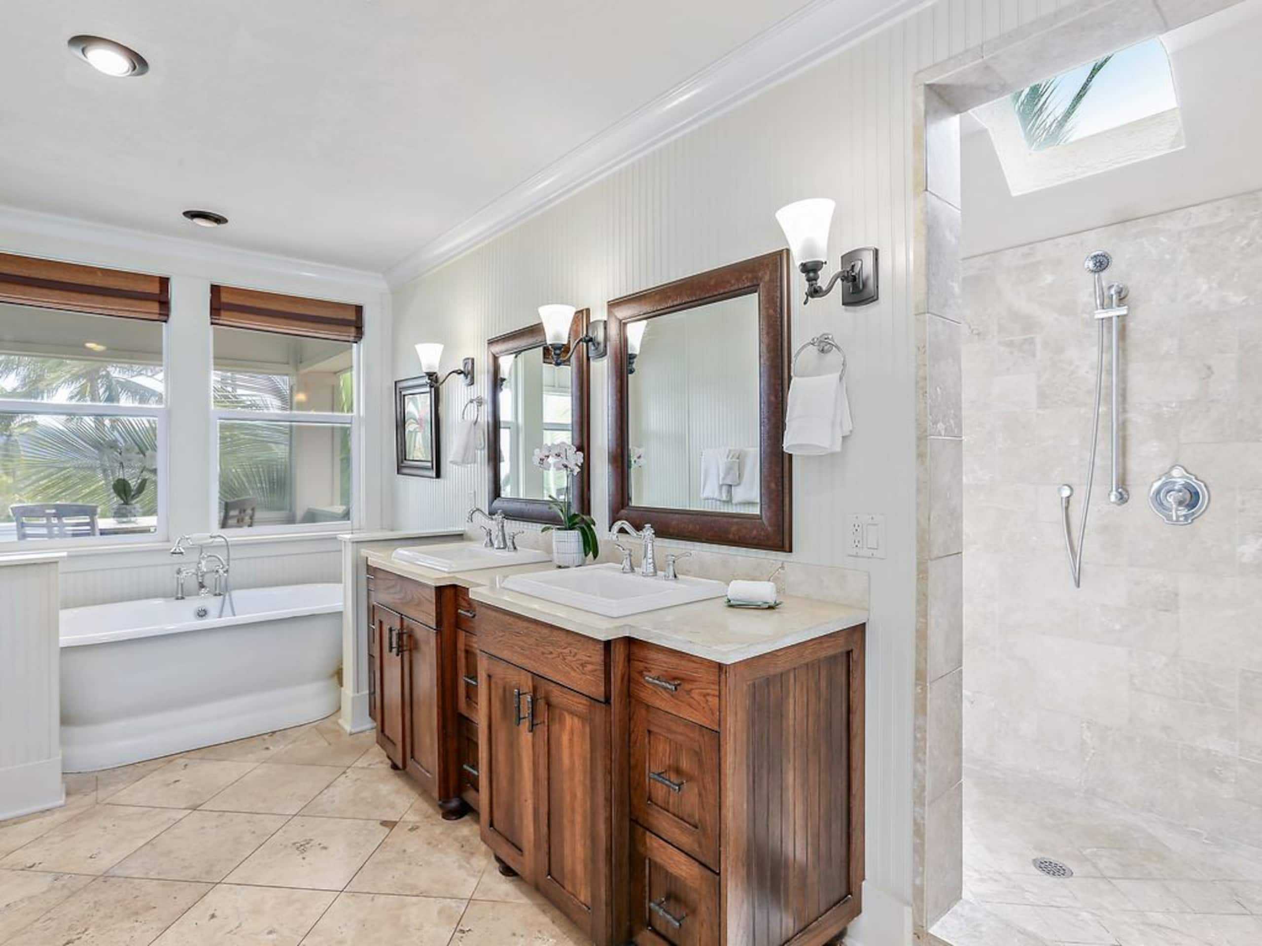 Condo in Koloa · ★4.97 · 4 bedrooms · 4 beds · 3.5 private baths - Image 14