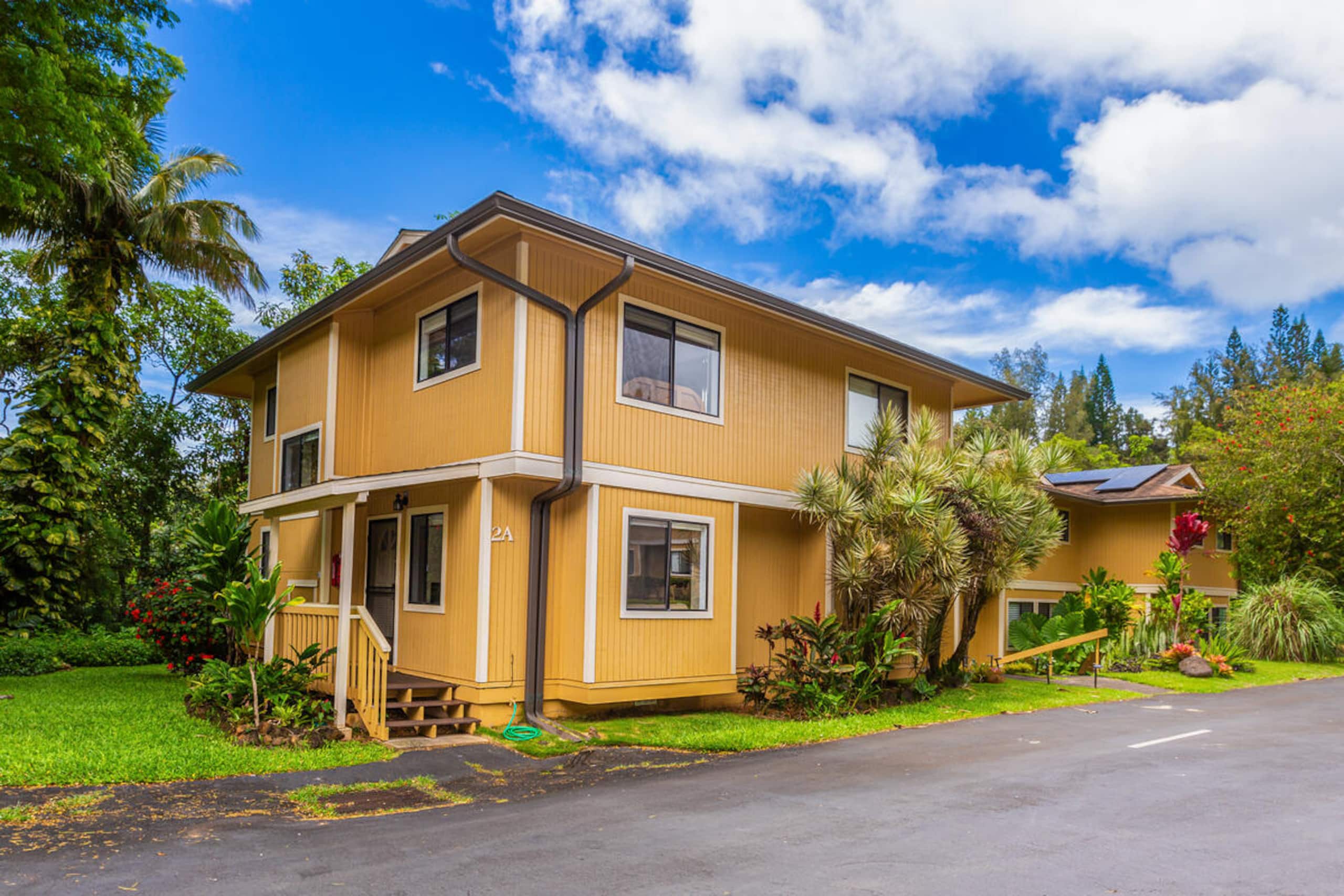 Condo in Princeville · ★4.88 · 2 bedrooms · 2 beds · 1 shared bath - Image 24