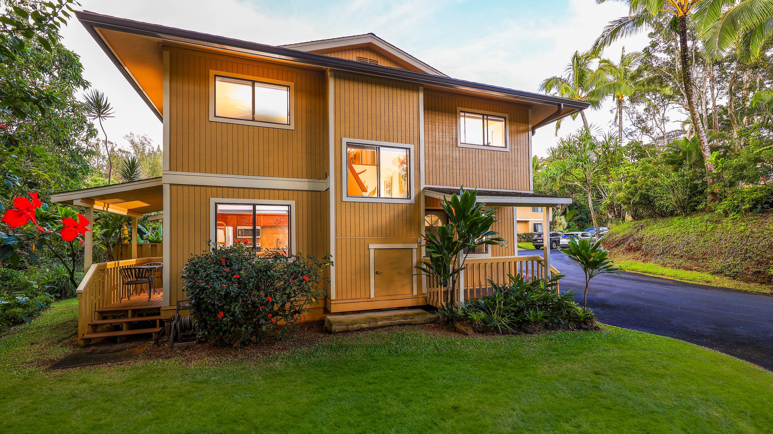 Condo in Princeville · ★4.88 · 2 bedrooms · 2 beds · 1 shared bath - Image 25