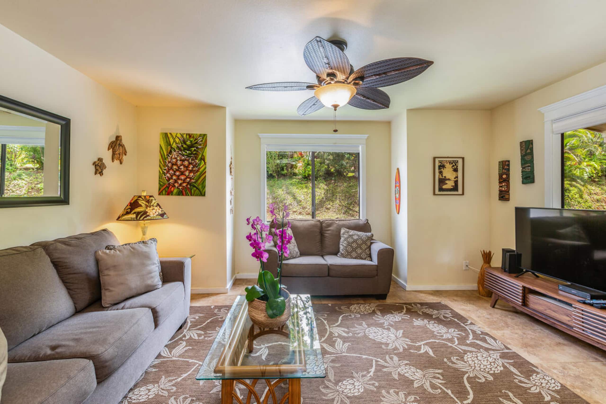 Condo in Princeville · ★4.88 · 2 bedrooms · 2 beds · 1 shared bath - Image 6