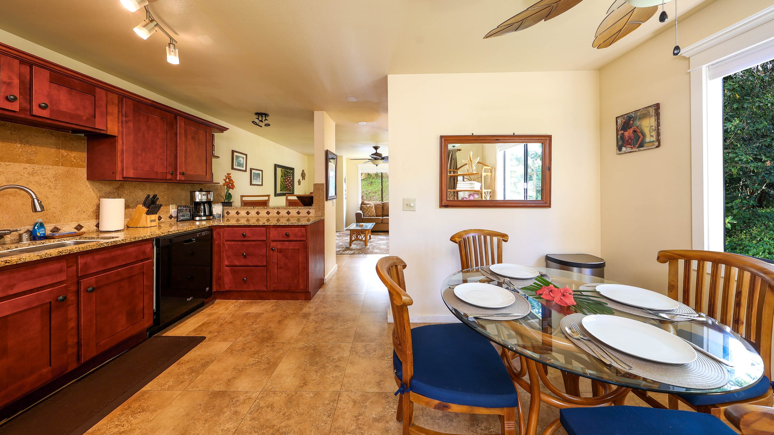Condo in Princeville · ★4.88 · 2 bedrooms · 2 beds · 1 shared bath - Image 18