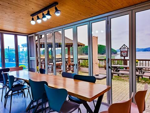 Sky-dong, where you can enjoy the natural scenery through the window
