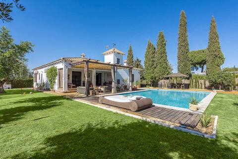 La Teja Holiday Home