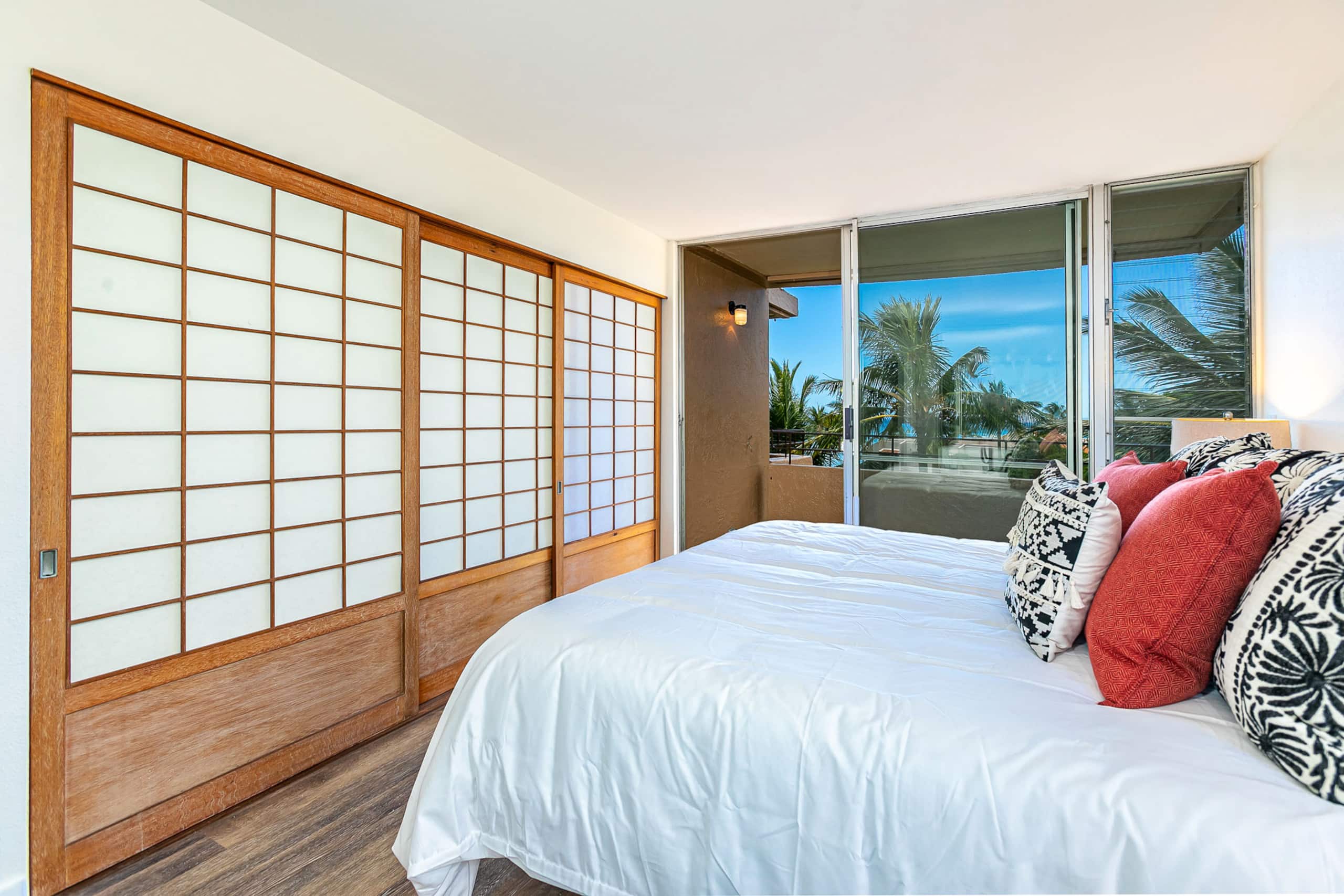 Condo in Wailuku · ★4.66 · 2 bedrooms · 3 beds · 2 shared baths - Image 15