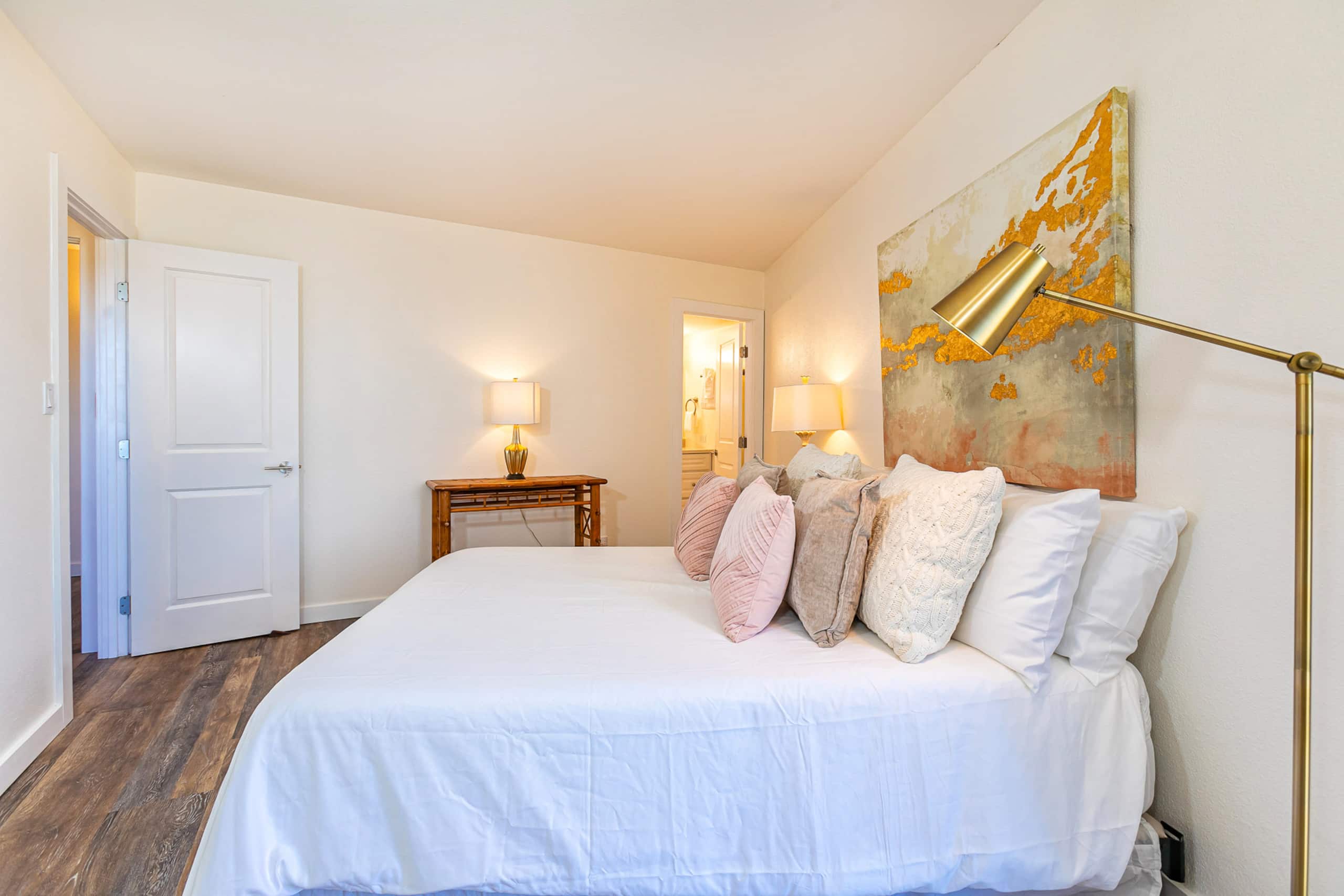 Condo in Wailuku · ★4.66 · 2 bedrooms · 3 beds · 2 shared baths - Image 25