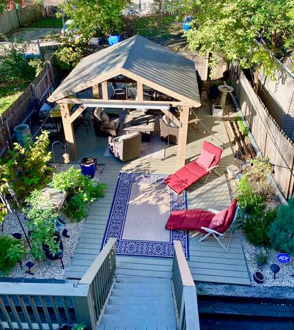 6BR/4BA Victorian Greystone Near Downtown Chicago gallery image 5