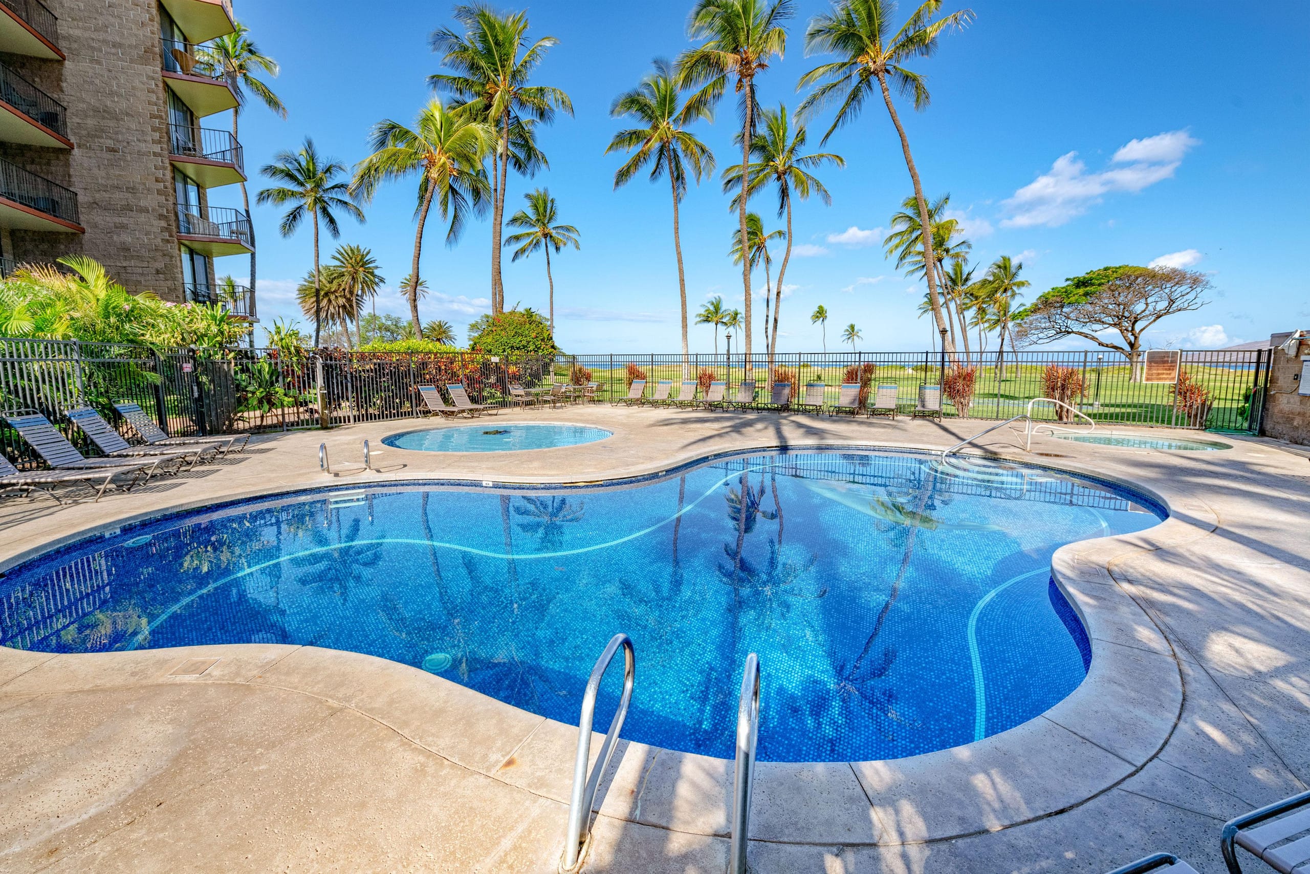 Condo in Kihei · ★4.88 · 2 bedrooms · 2 beds · 2 baths - Image 6