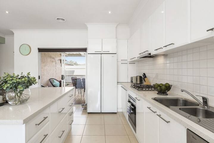 The Richardson gallery image 4