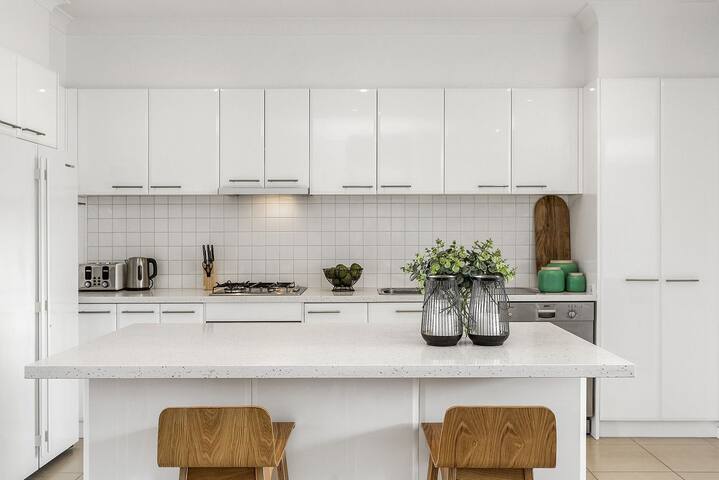 The Richardson gallery image 3