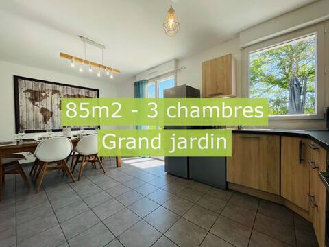New house in the heart of a hamlet near Amboise