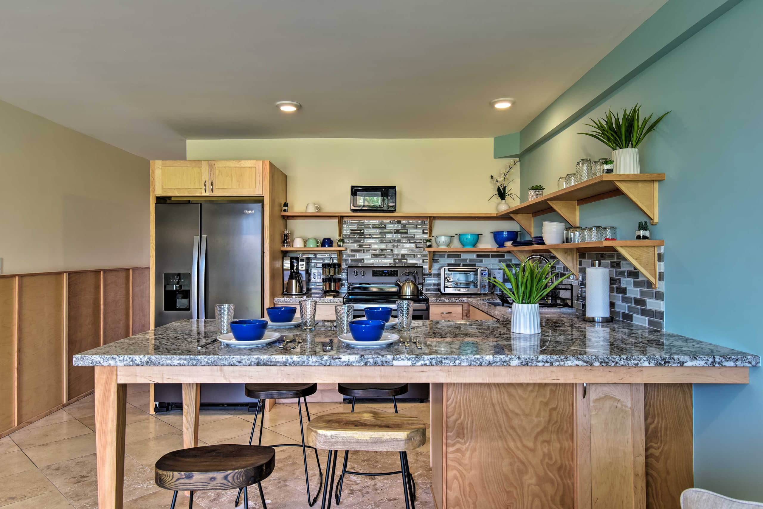 Condo in Paia · ★4.58 · 1 bedroom · 2 beds · 1 private bath - Image 9