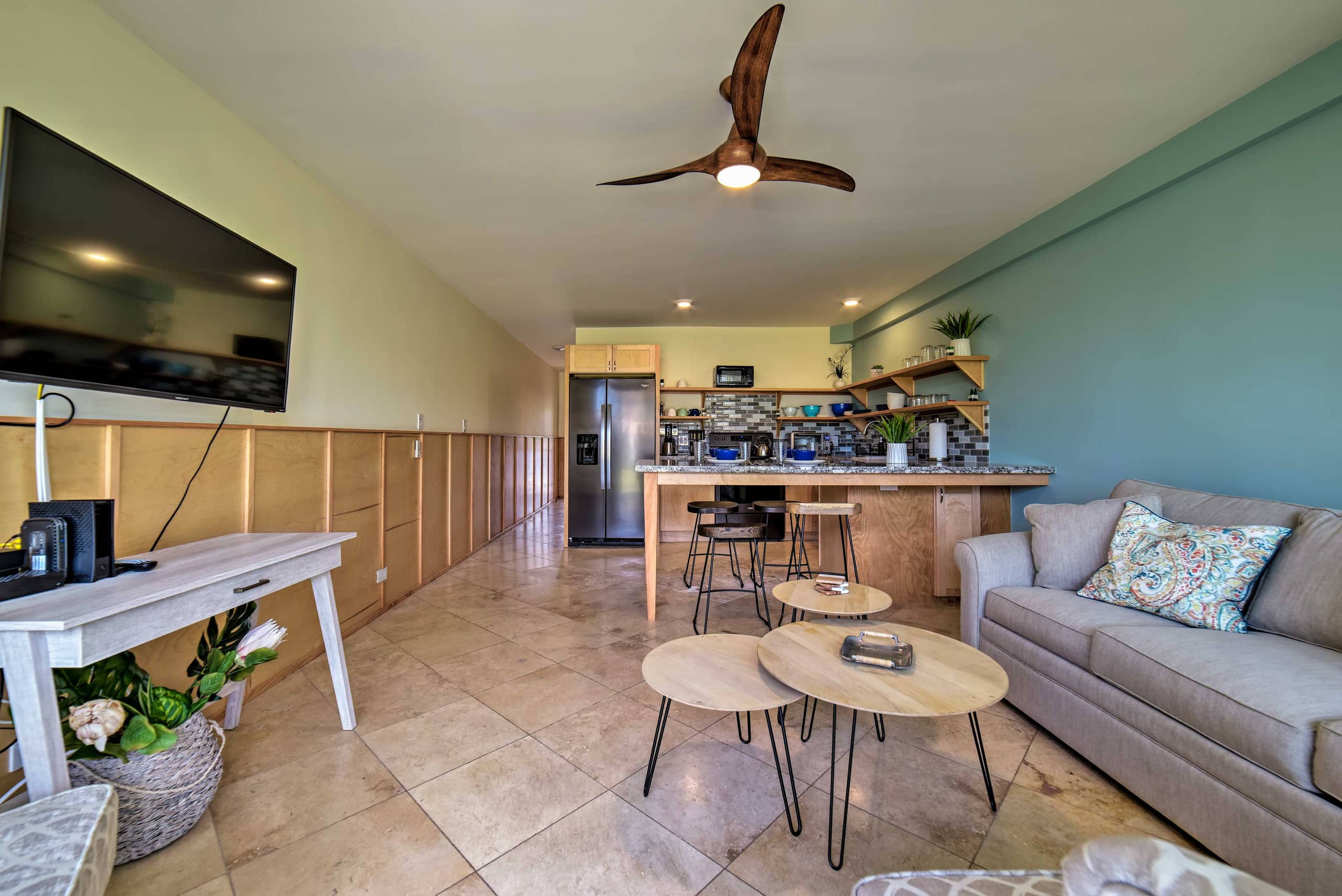 Condo in Paia · ★4.58 · 1 bedroom · 2 beds · 1 private bath - Image 11