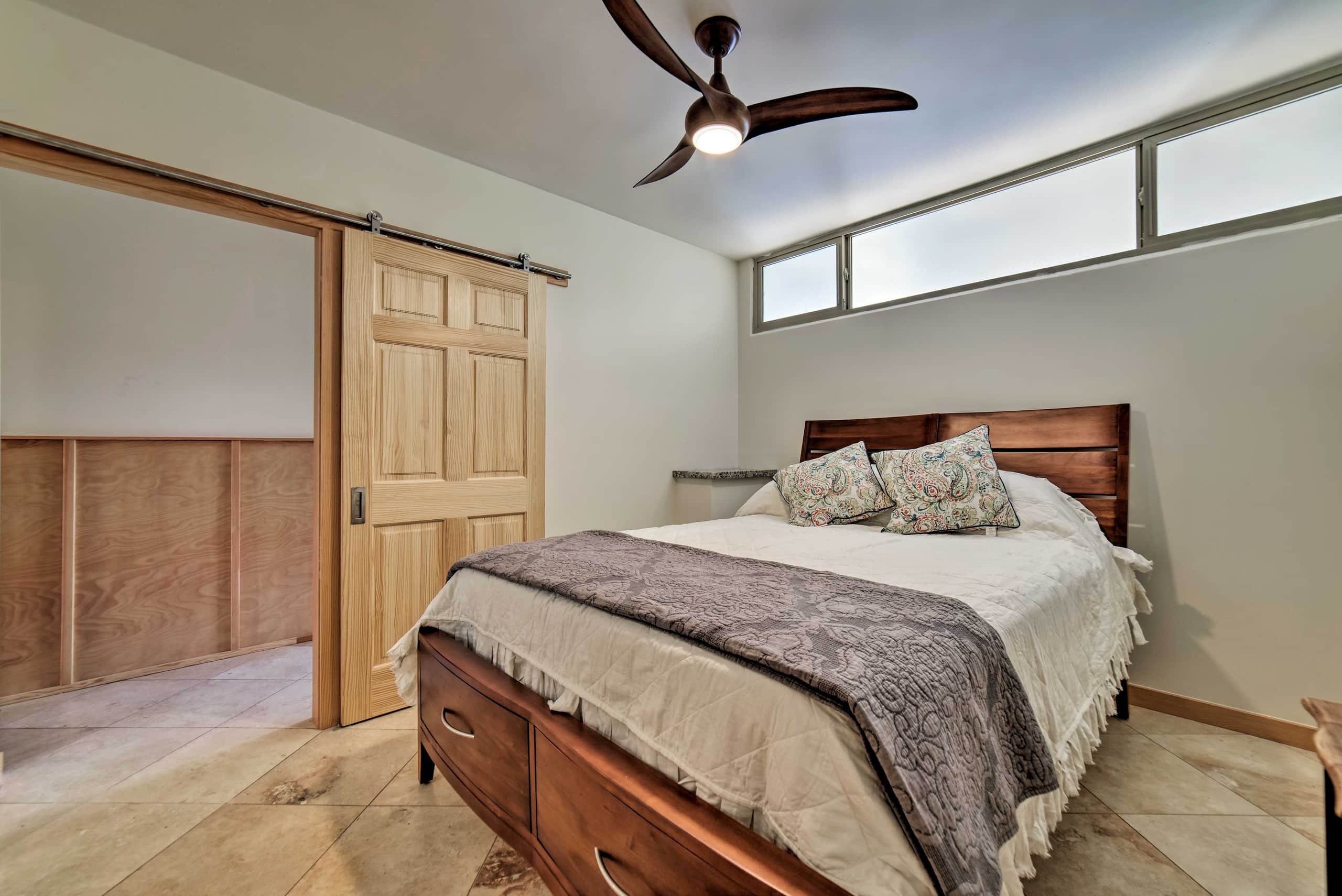 Condo in Paia · ★4.58 · 1 bedroom · 2 beds · 1 private bath - Image 15
