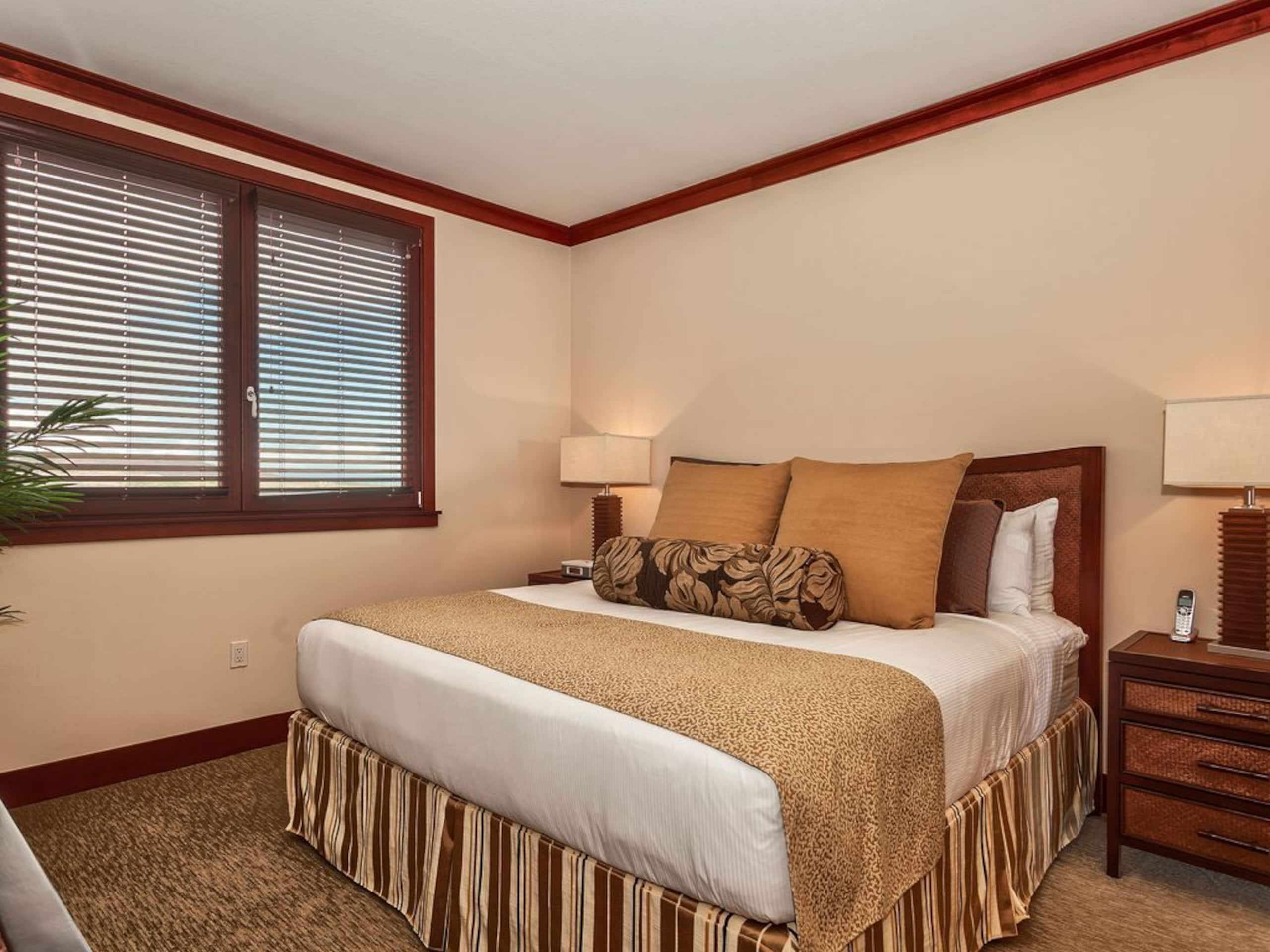 Villa in Honolulu County · ★4.89 · 2 bedrooms · 4 beds · 2 private baths - Image 10