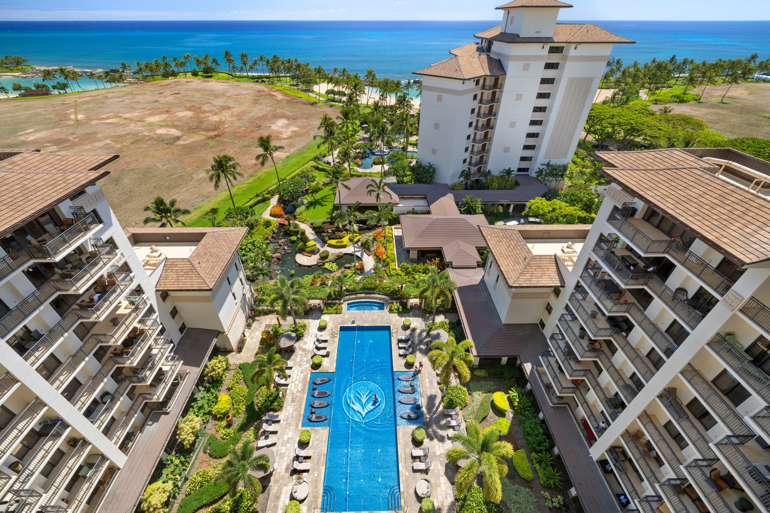 Villa in Honolulu County · ★4.89 · 2 bedrooms · 4 beds · 2 private baths - Image 3
