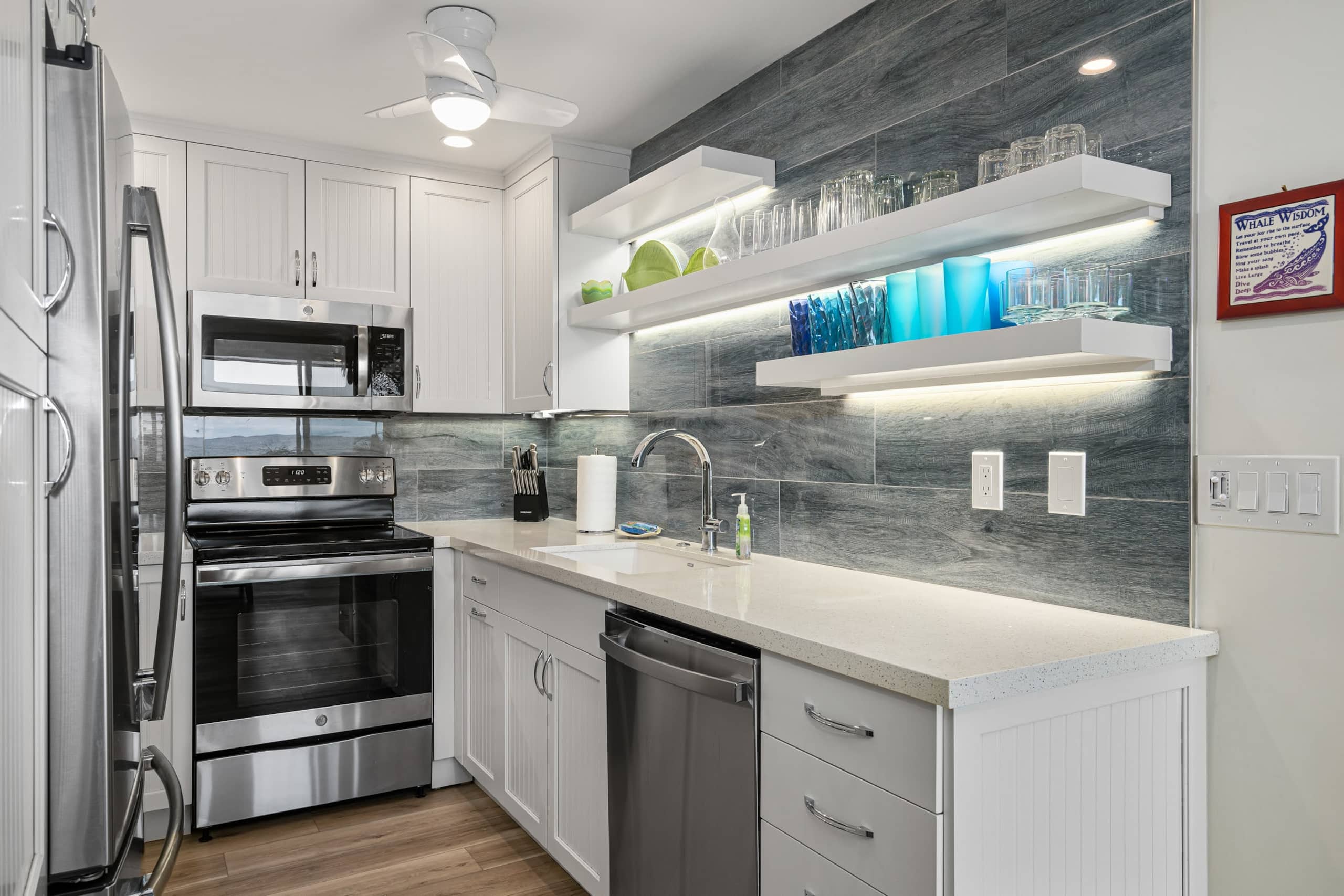 Condo in Lahaina · ★4.89 · 2 bedrooms · 3 beds · 2 shared baths - Image 12