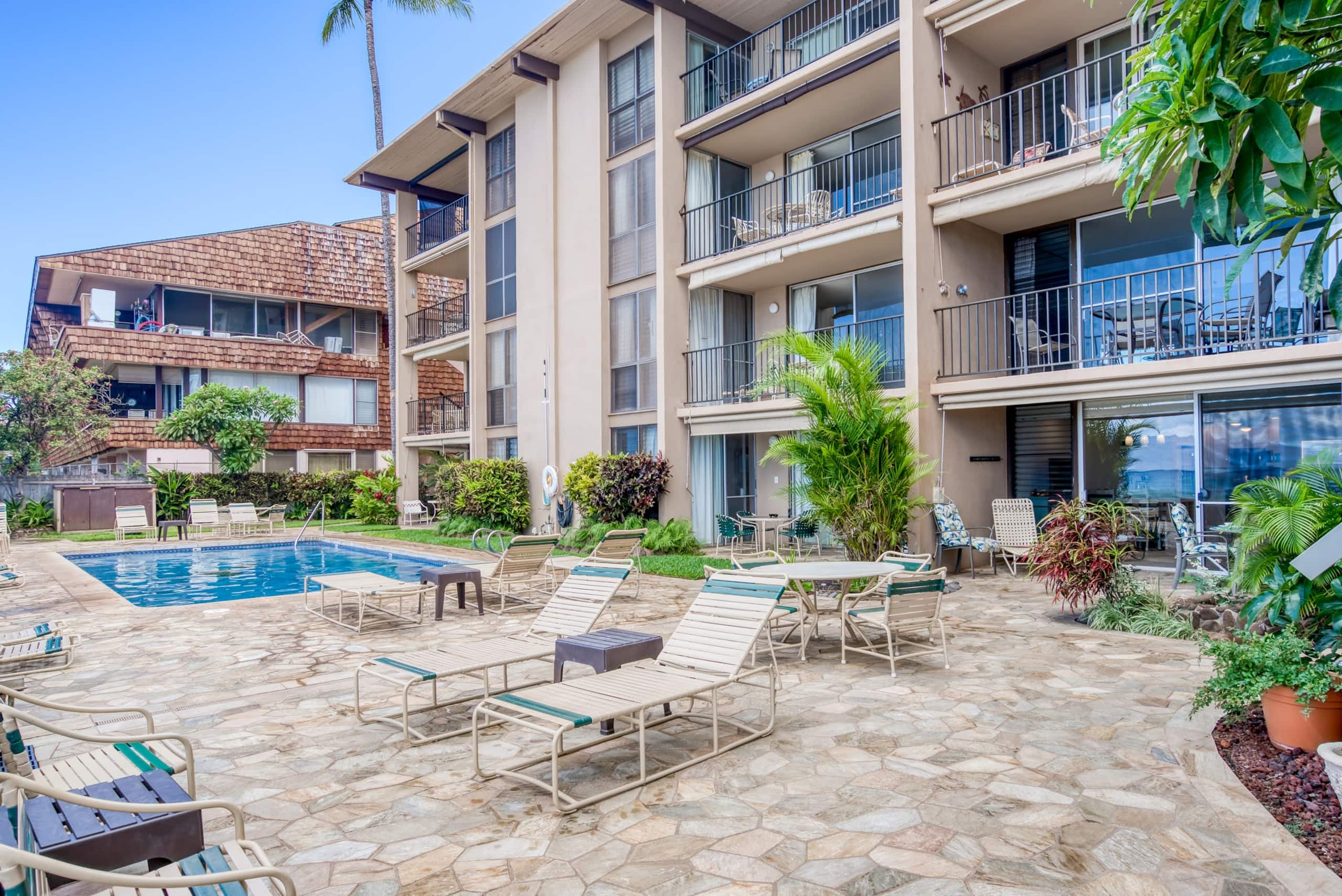 Condo in Lahaina · ★4.89 · 2 bedrooms · 3 beds · 2 shared baths - Image 41