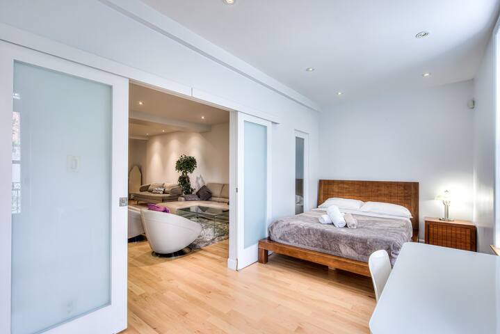 2 Floors Penthouse With Private Rooftop Terrace gallery image 4