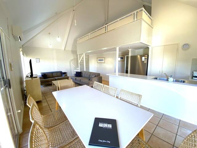 Osprey Holiday Village Unit 105 gallery image 2