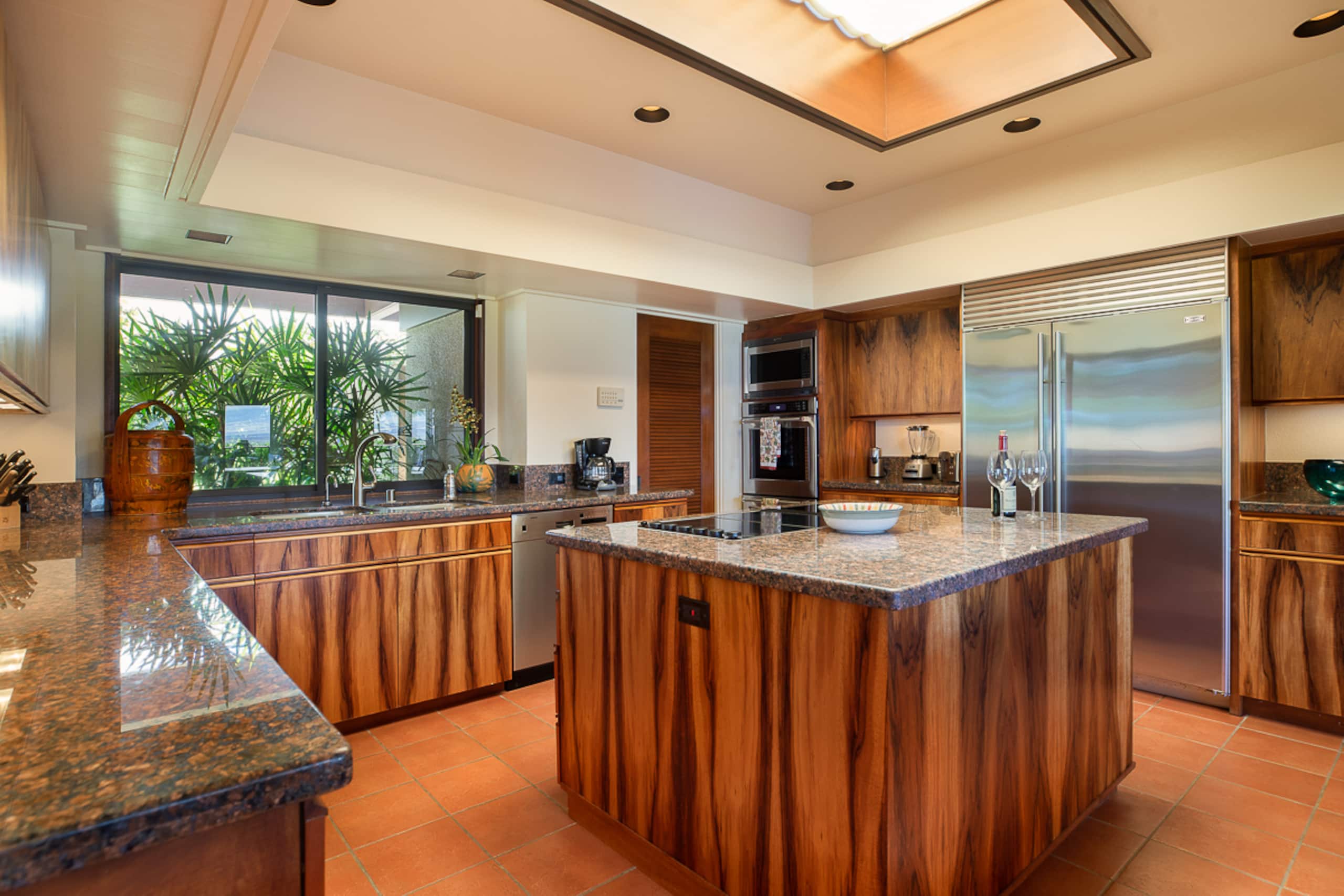 Home in Waimea · ★4.89 · 3 bedrooms · 4 beds · 2.5 baths - Image 14