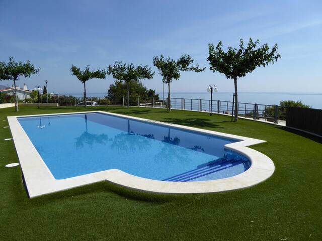 res. fané de baix a bxs – furnished apartment, wit gallery image 2