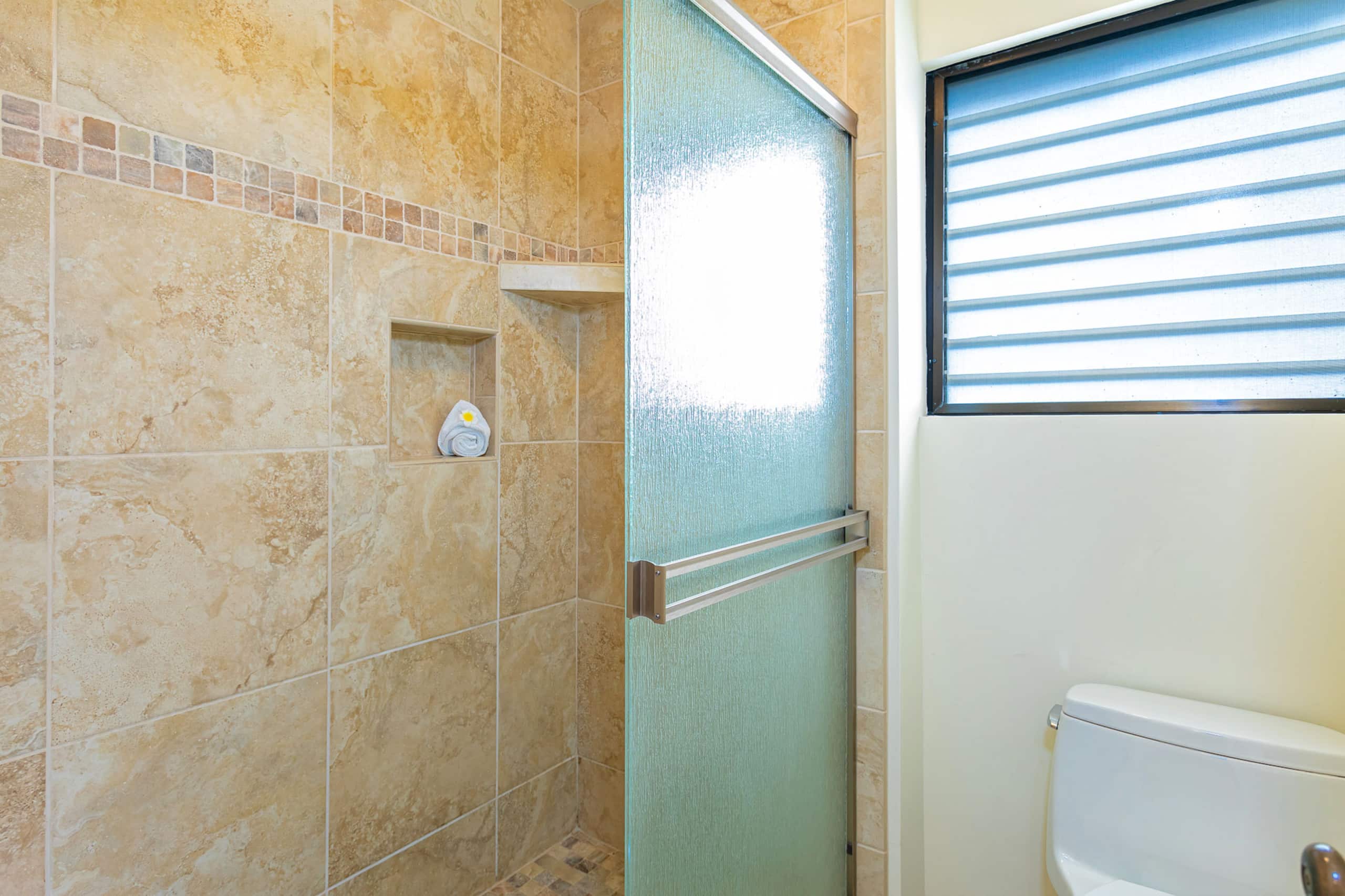 Condo in Kihei · ★4.71 · 1 bedroom · 2 beds · 2 baths - Image 17
