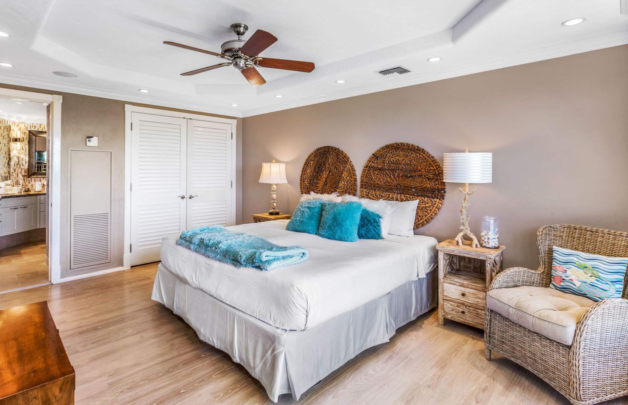 Condo in Lahaina · ★5.0 · 2 bedrooms · 3 beds · 2 baths - Image 26