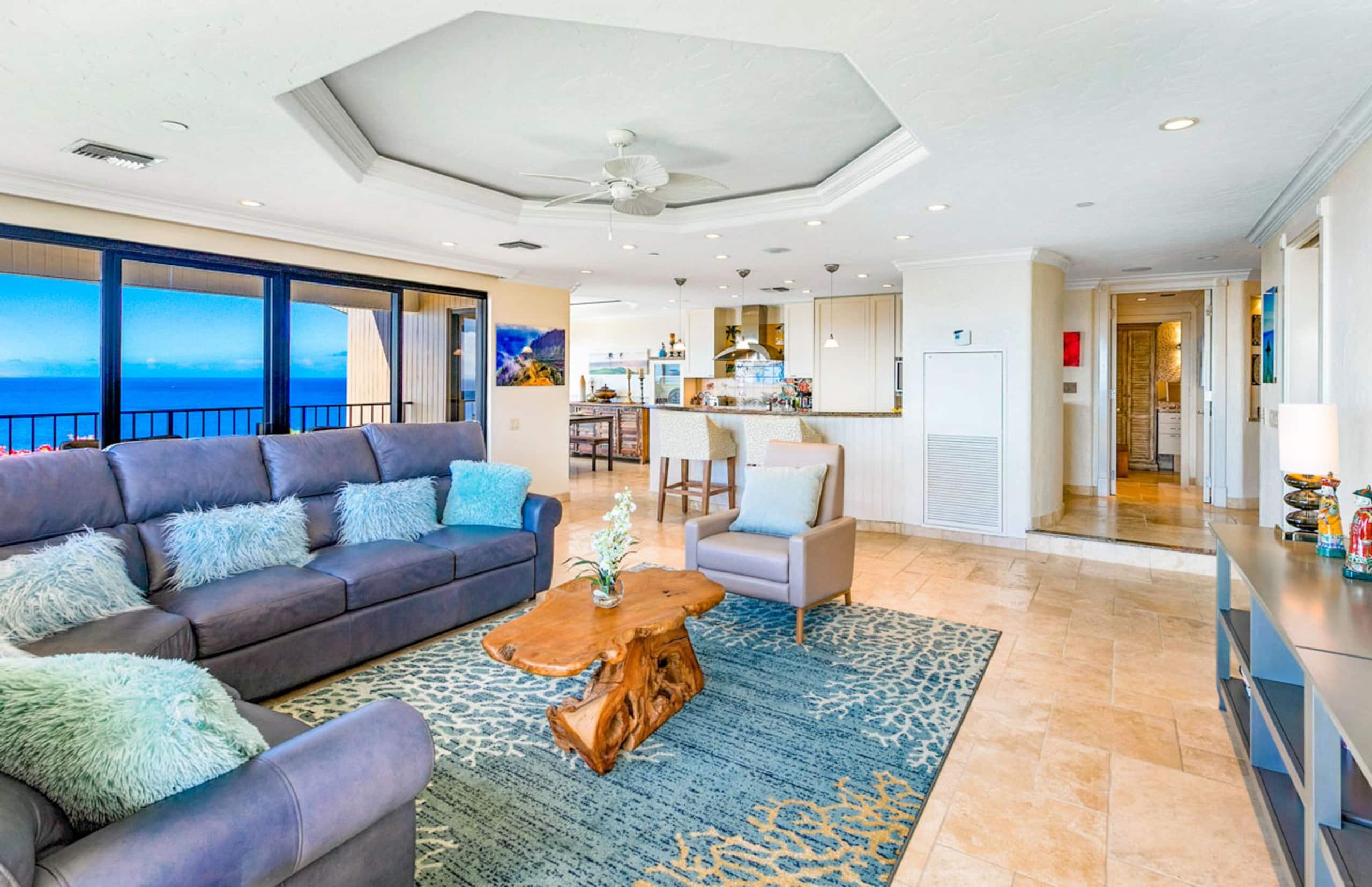 Condo in Lahaina · ★5.0 · 2 bedrooms · 3 beds · 2 baths - Image 3