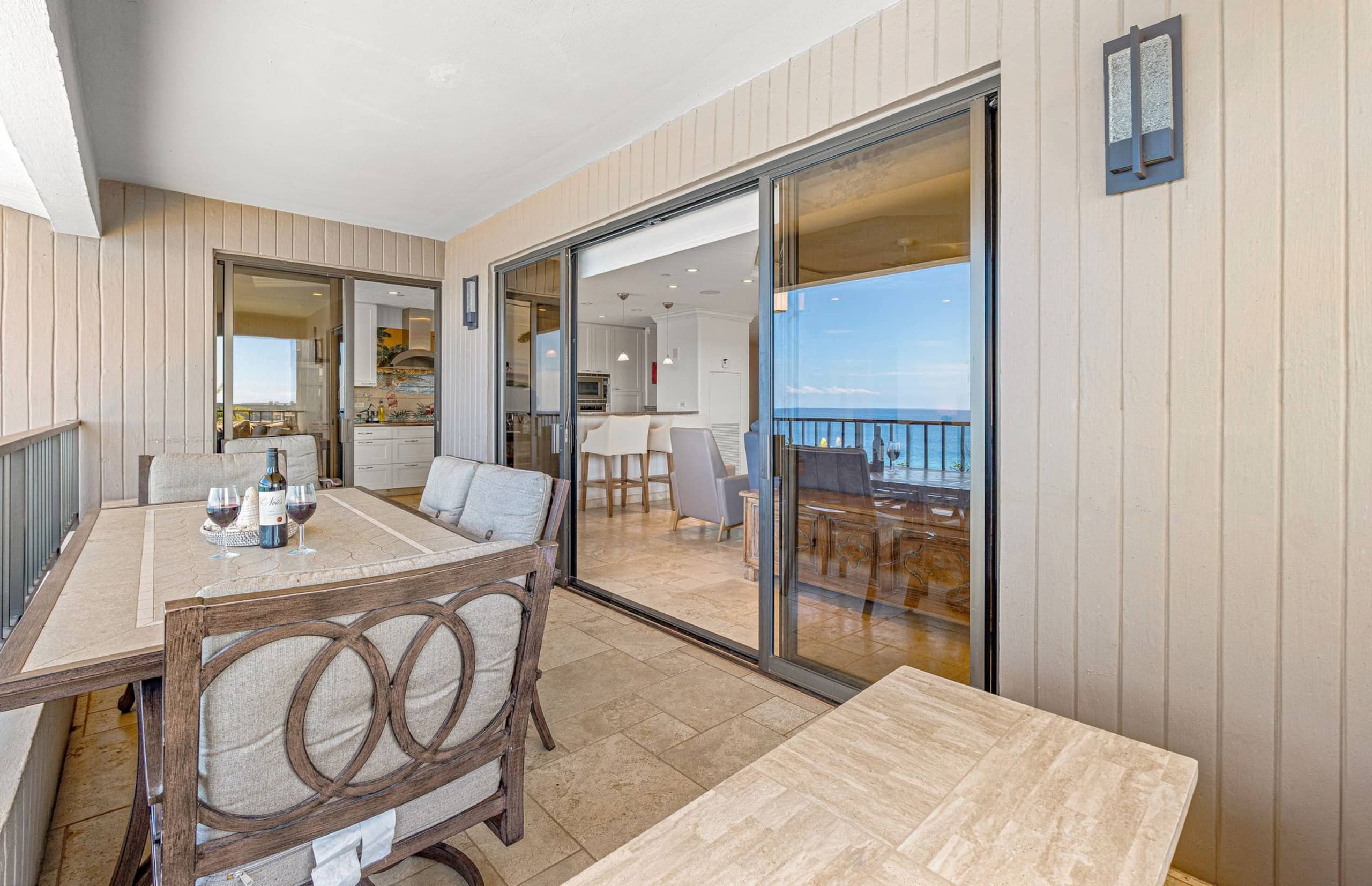 Condo in Lahaina · ★5.0 · 2 bedrooms · 3 beds · 2 baths - Image 33