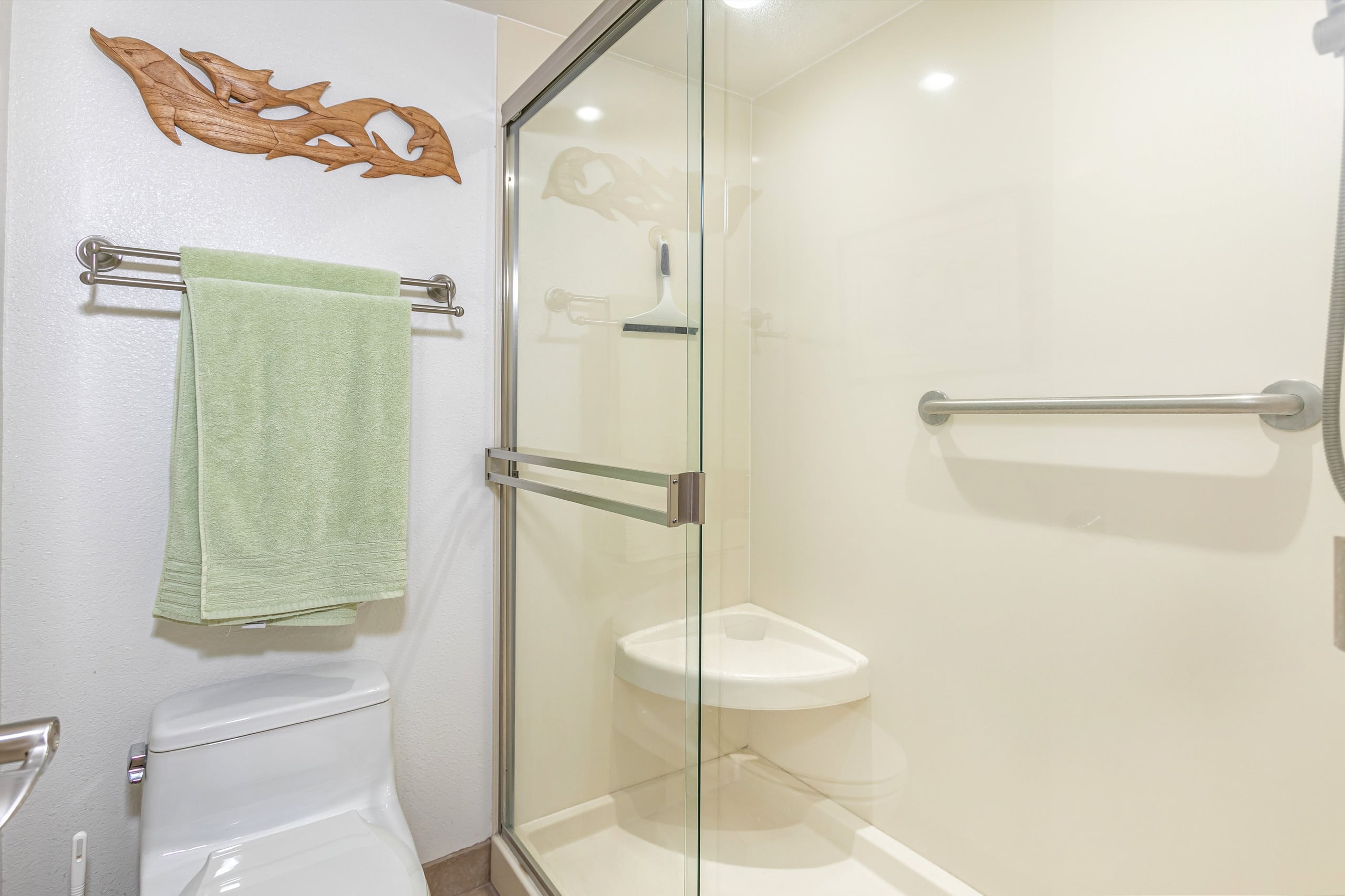 Condo in Kihei · ★4.67 · 1 bedroom · 2 beds · 1 bath - Image 13