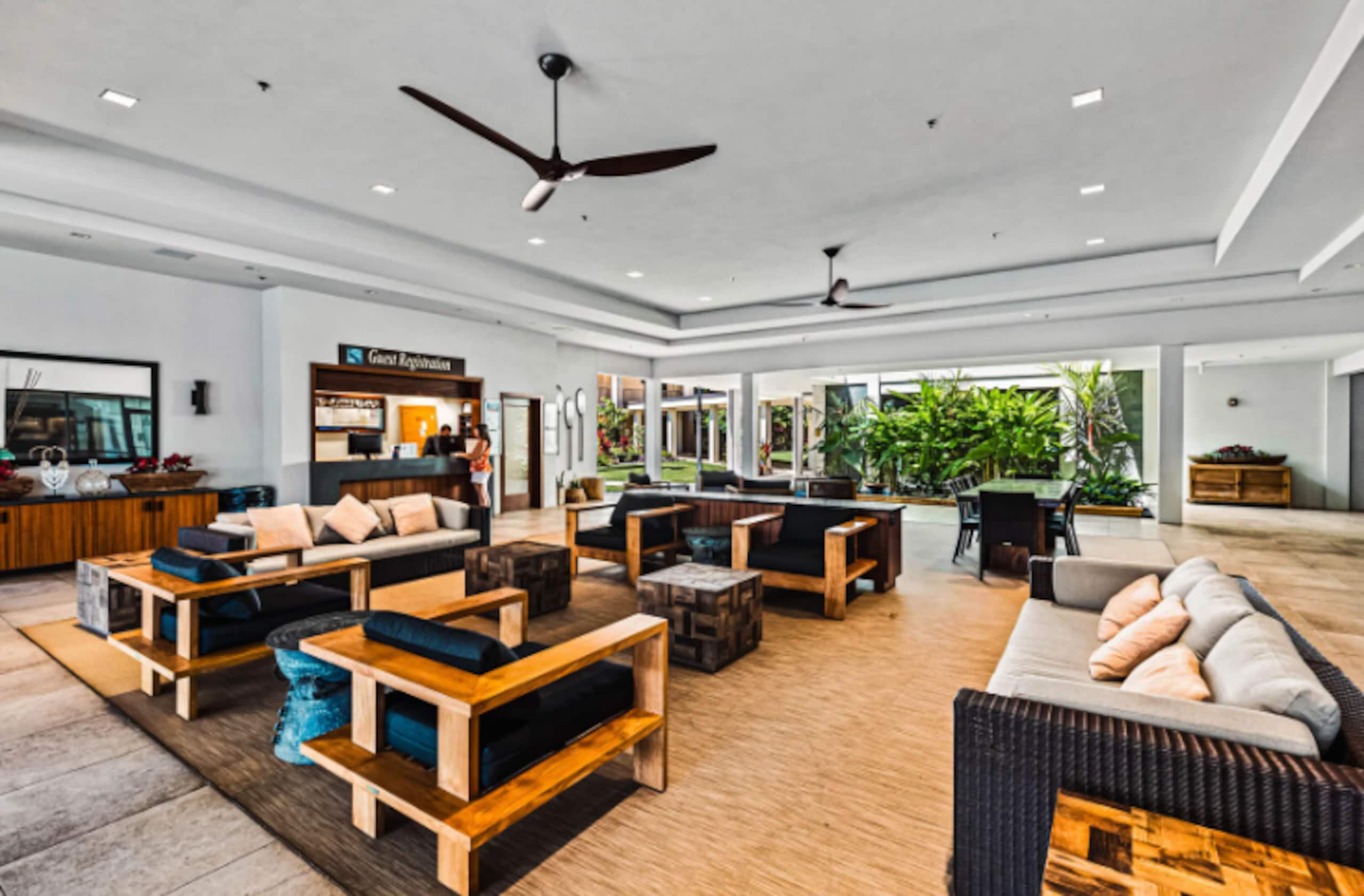 Condo in Lahaina · ★4.77 · 1 bedroom · 2 beds · 1 private bath - Image 28