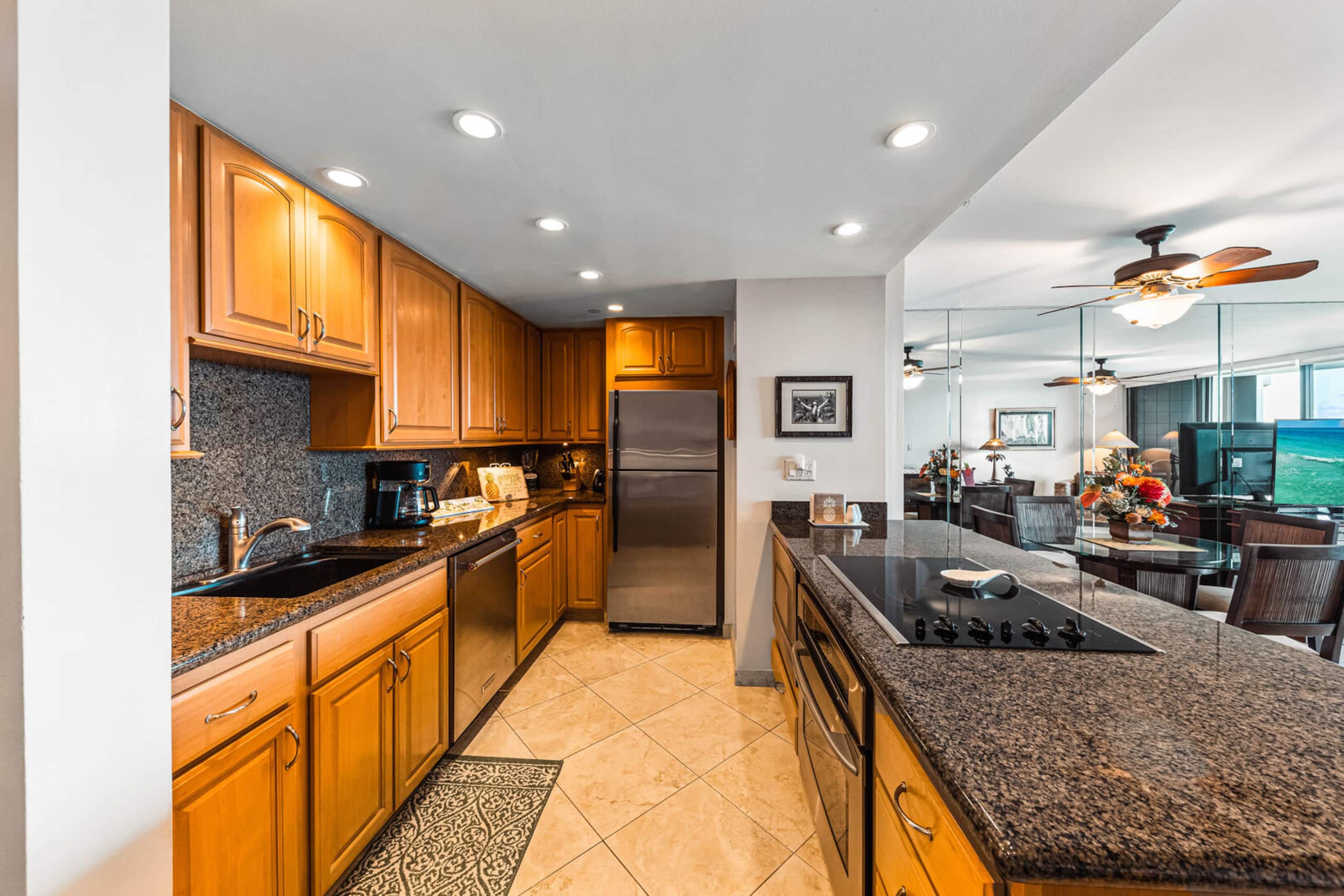 Condo in Lahaina · ★4.77 · 1 bedroom · 2 beds · 1 private bath - Image 8