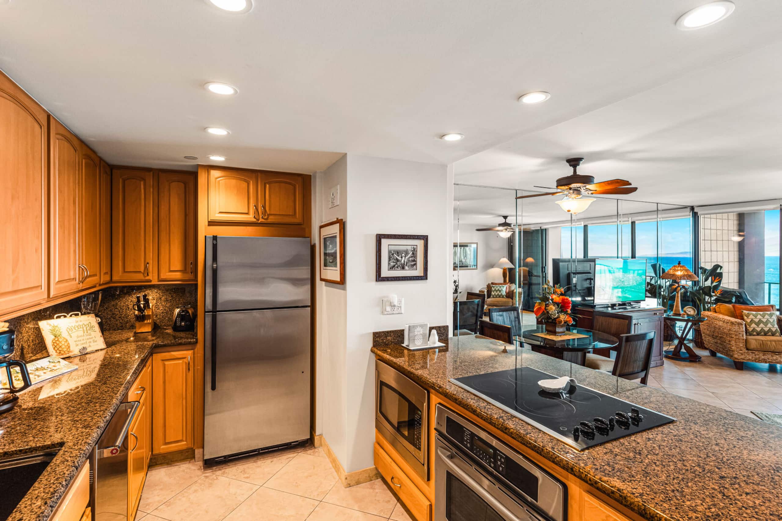 Condo in Lahaina · ★4.77 · 1 bedroom · 2 beds · 1 private bath - Image 9
