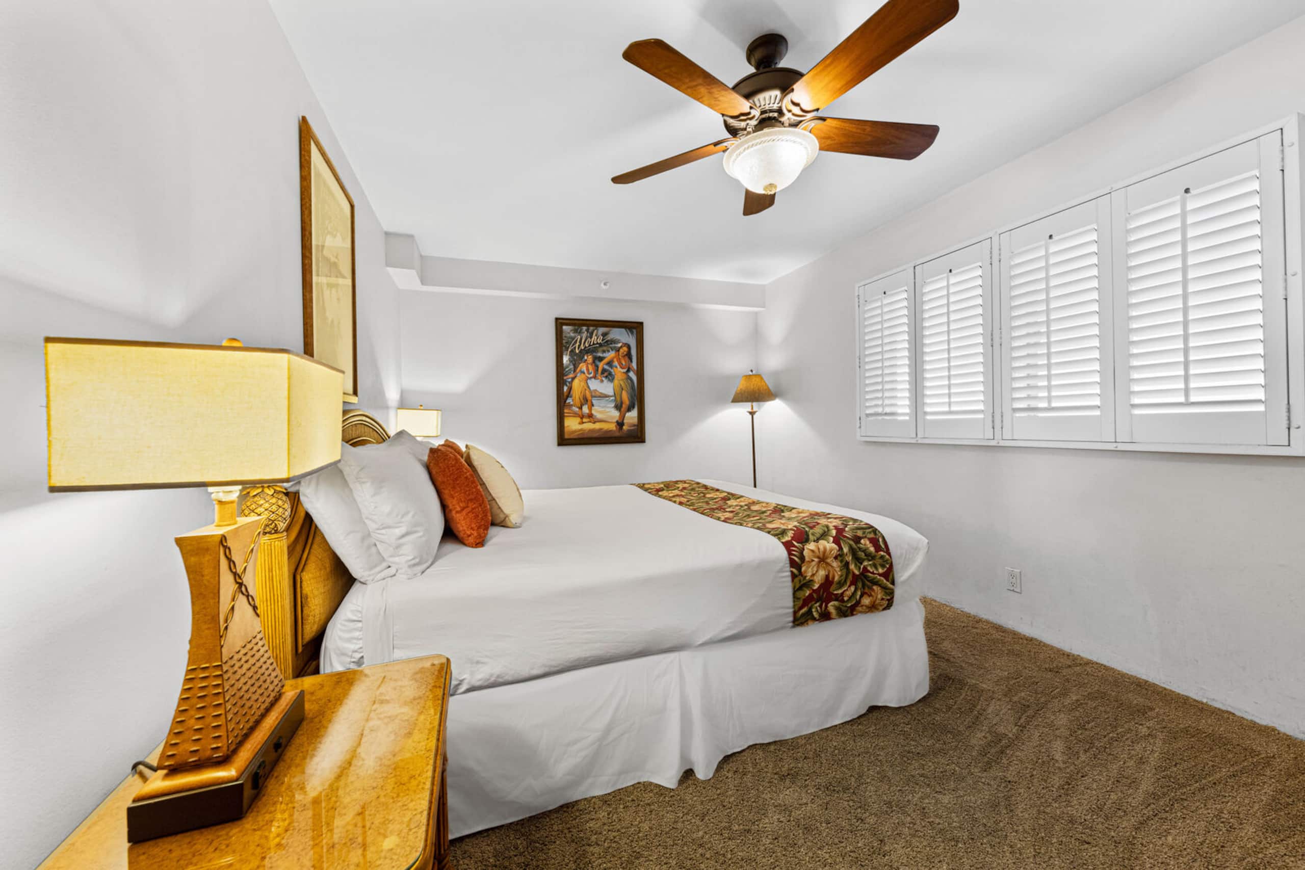 Condo in Lahaina · ★4.77 · 1 bedroom · 2 beds · 1 private bath - Image 15