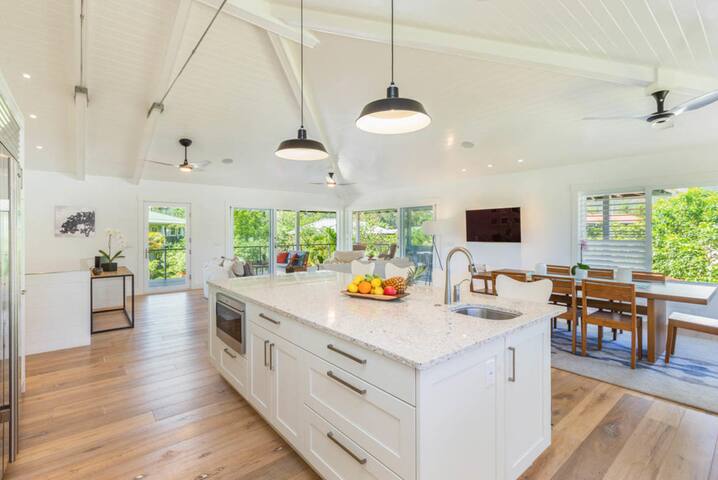 Papio Place, Luxury, upscale Hanalei home TVNC#512 gallery image 2